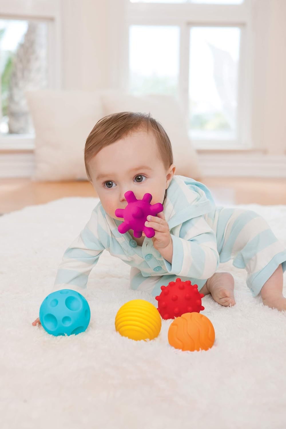Infantino Textured Multi Ball Set - Sensory Play Balls for Babies 6 Months+