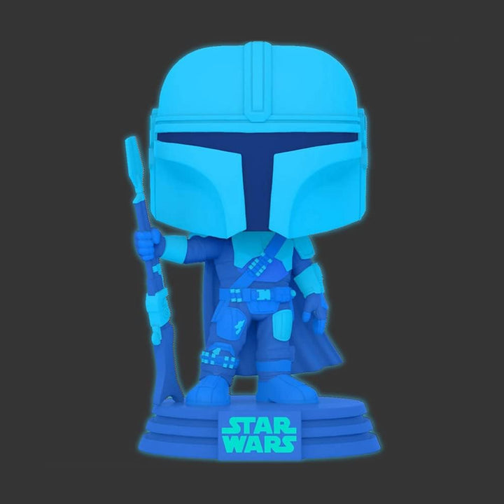 Funko Pop! Star Wars: The Mandalorian - The Mandalorian Vinyl Figure (Glow in the Dark Special Edition)