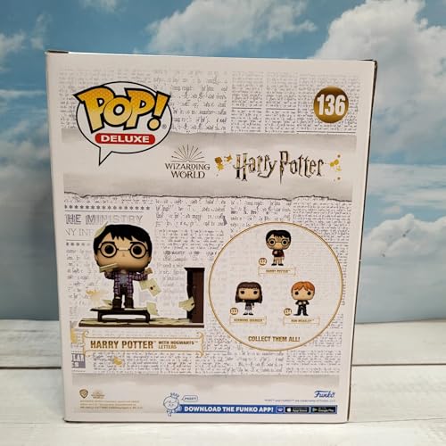 Harry Potter: Wizarding World - Funko Pop! Harry Potter with Hogwarts Letters Exclusive 136