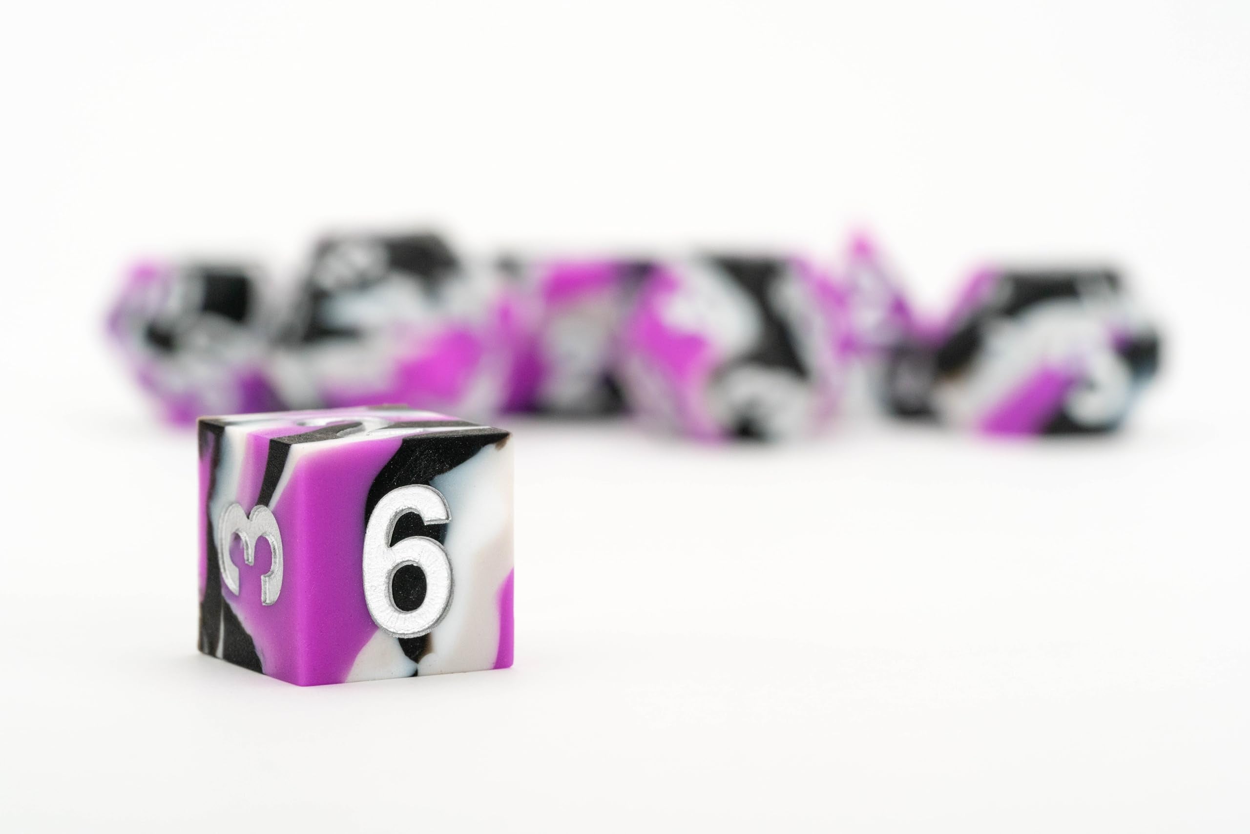 Metallic Dice Games FanRoll 16mm Sharp Edge Silicone Rubber Poly Dice Set | 7 Piece 4