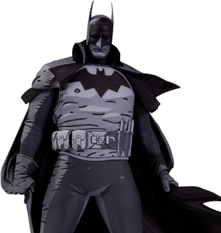 McFarlane DC Batman Black & White Mike Mignola Statue (30155)