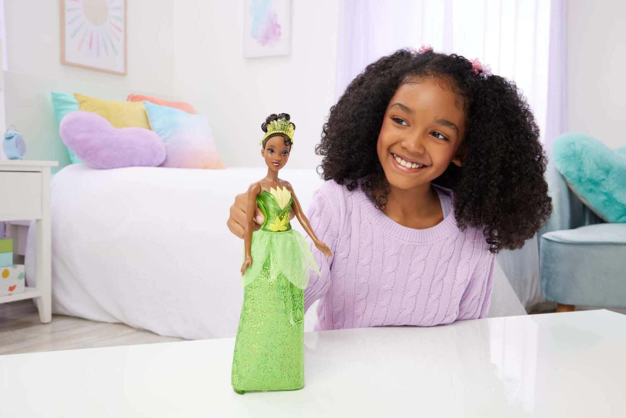 Mattel Disney Princess Tiana Fashion Doll with Sparkling Clothing and Accessories | HLW04 2