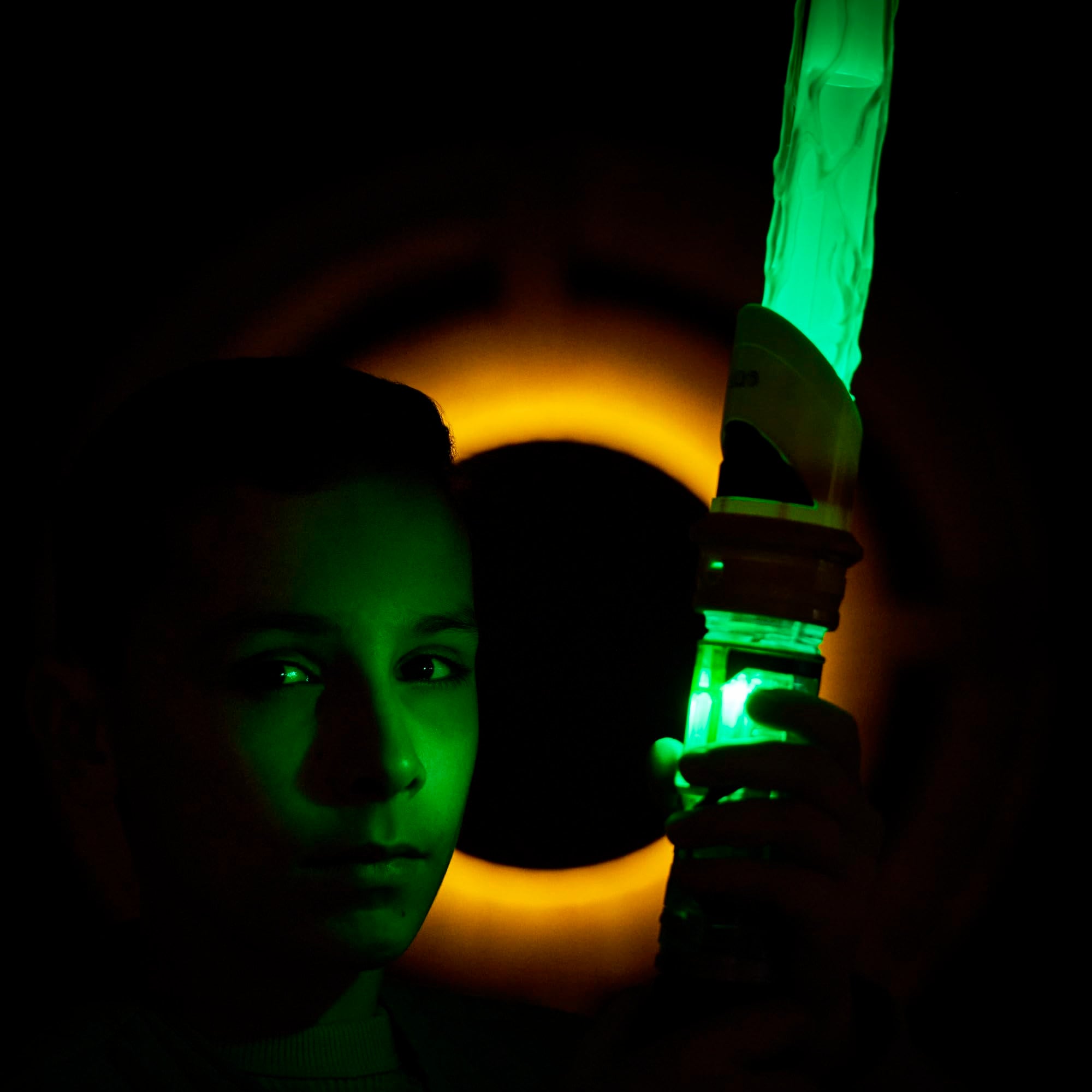 Star Wars Power Crystal Lightsaber - 7 Colors, 10 Swappable Kyber Crystals | Hasbro 4