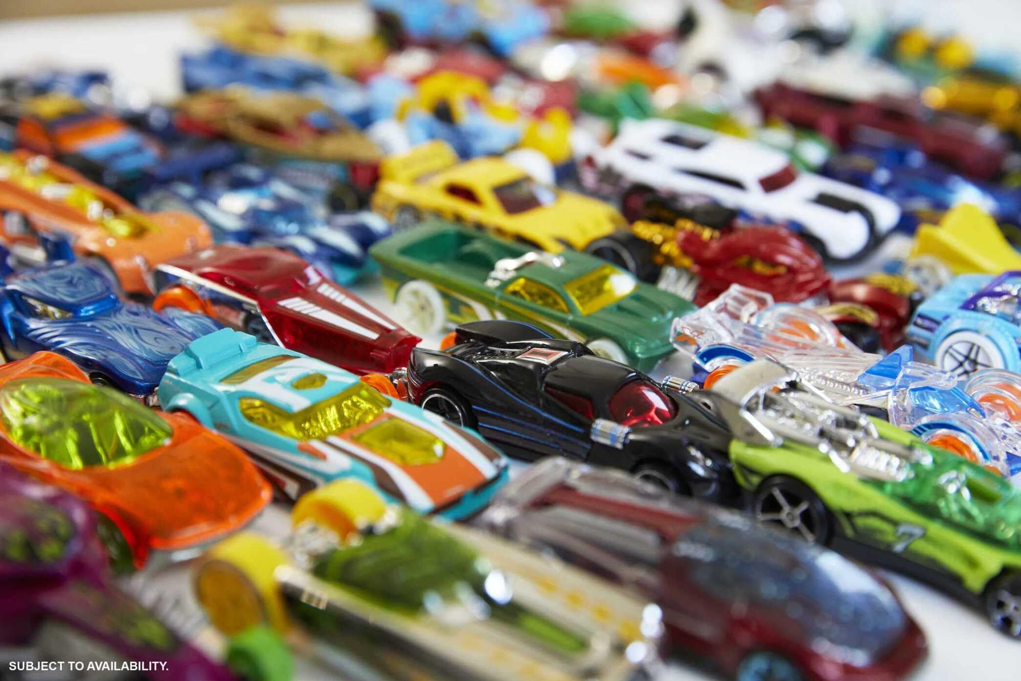 Hot Wheels 20-Car Multipack | 1:64 Scale Die-cast Vehicles | Ages 3+ | Model DXY59 6