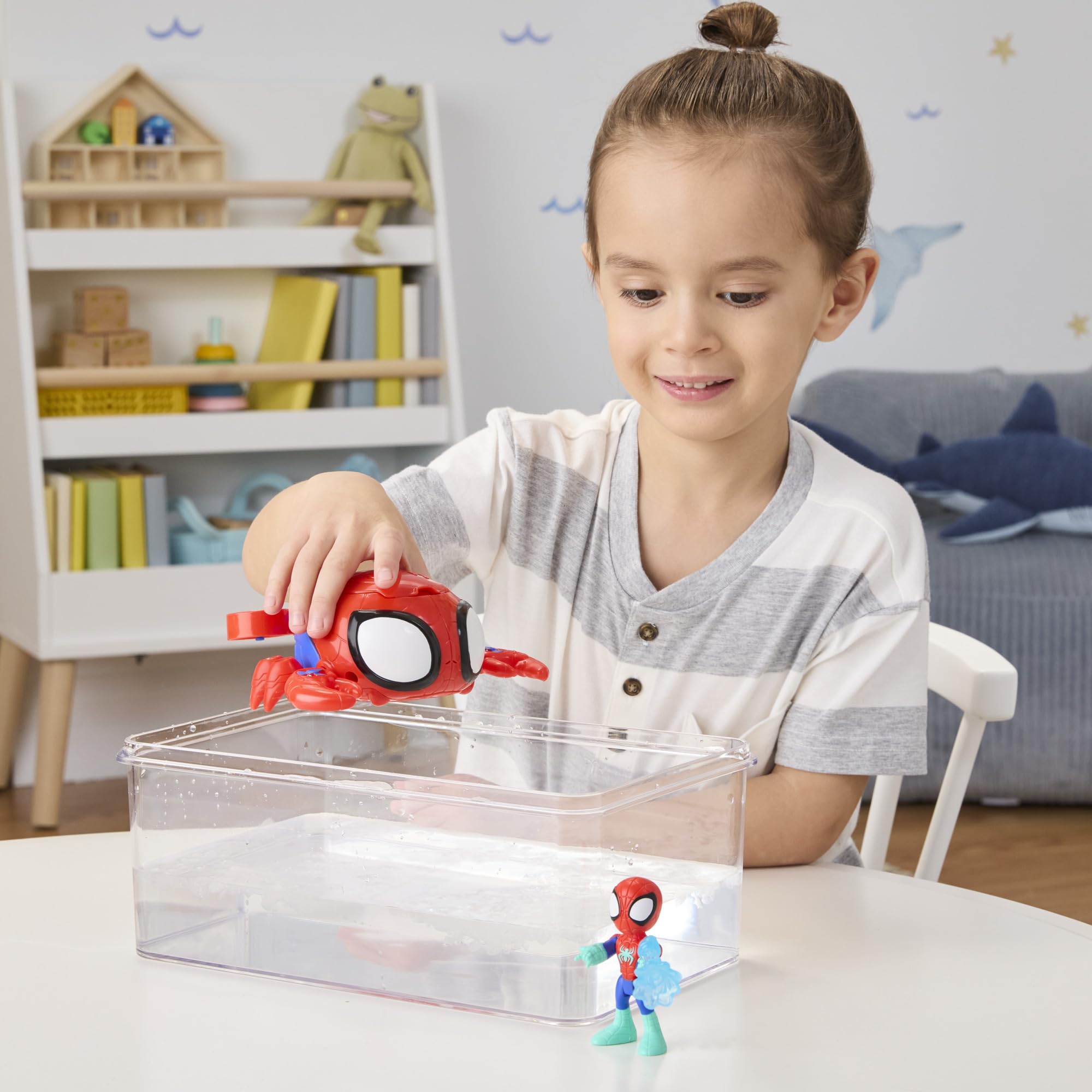 Spidey and His Amazing Friends Water-Webs Spider Crab Submarine Toy - Color-Change Eyes, 3-Inch Vehicle & Action Figure Playset