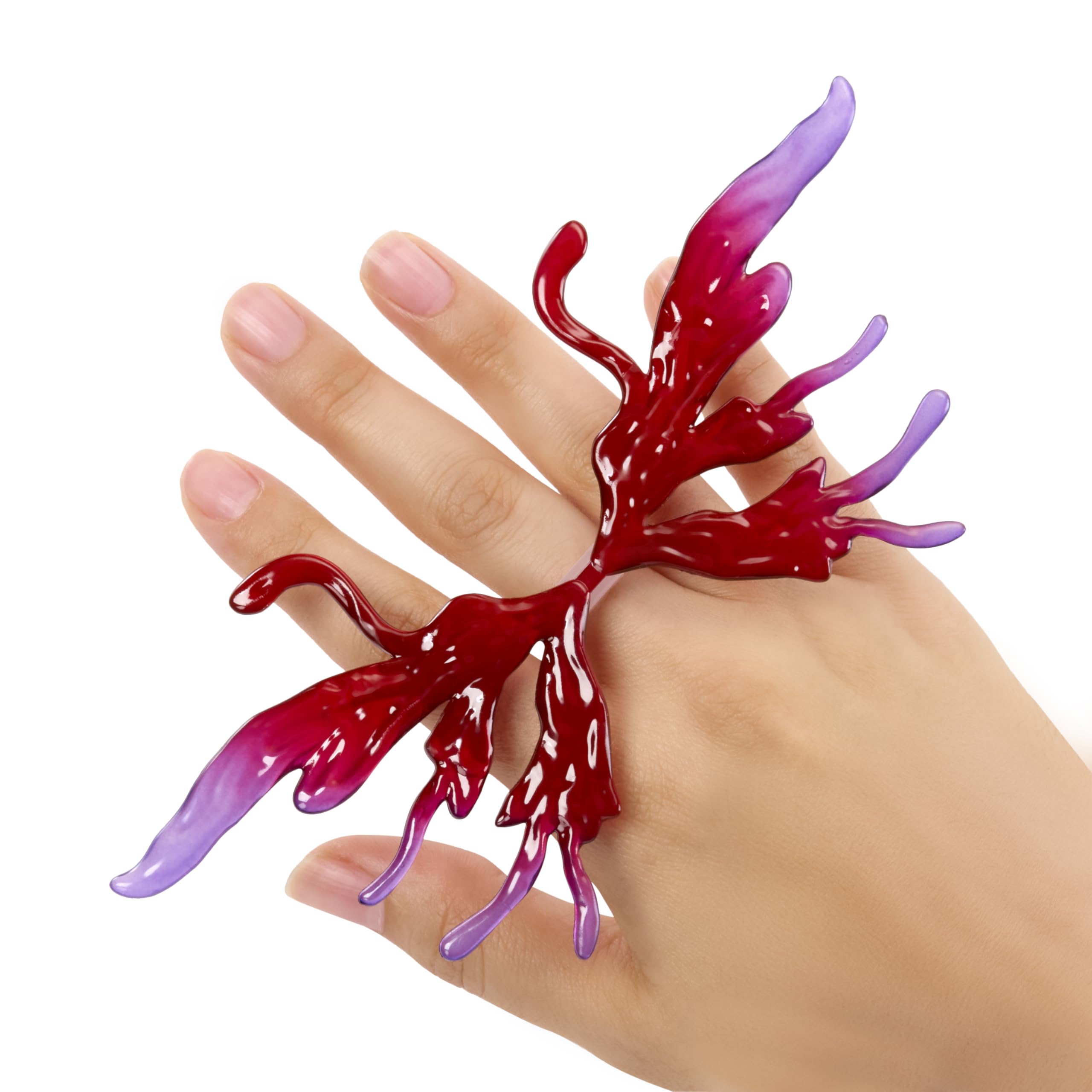 Bratz Fashion Pixiez Lina - Collectible Fantasy Doll with Transformable Wings and Fashion Accessories 14