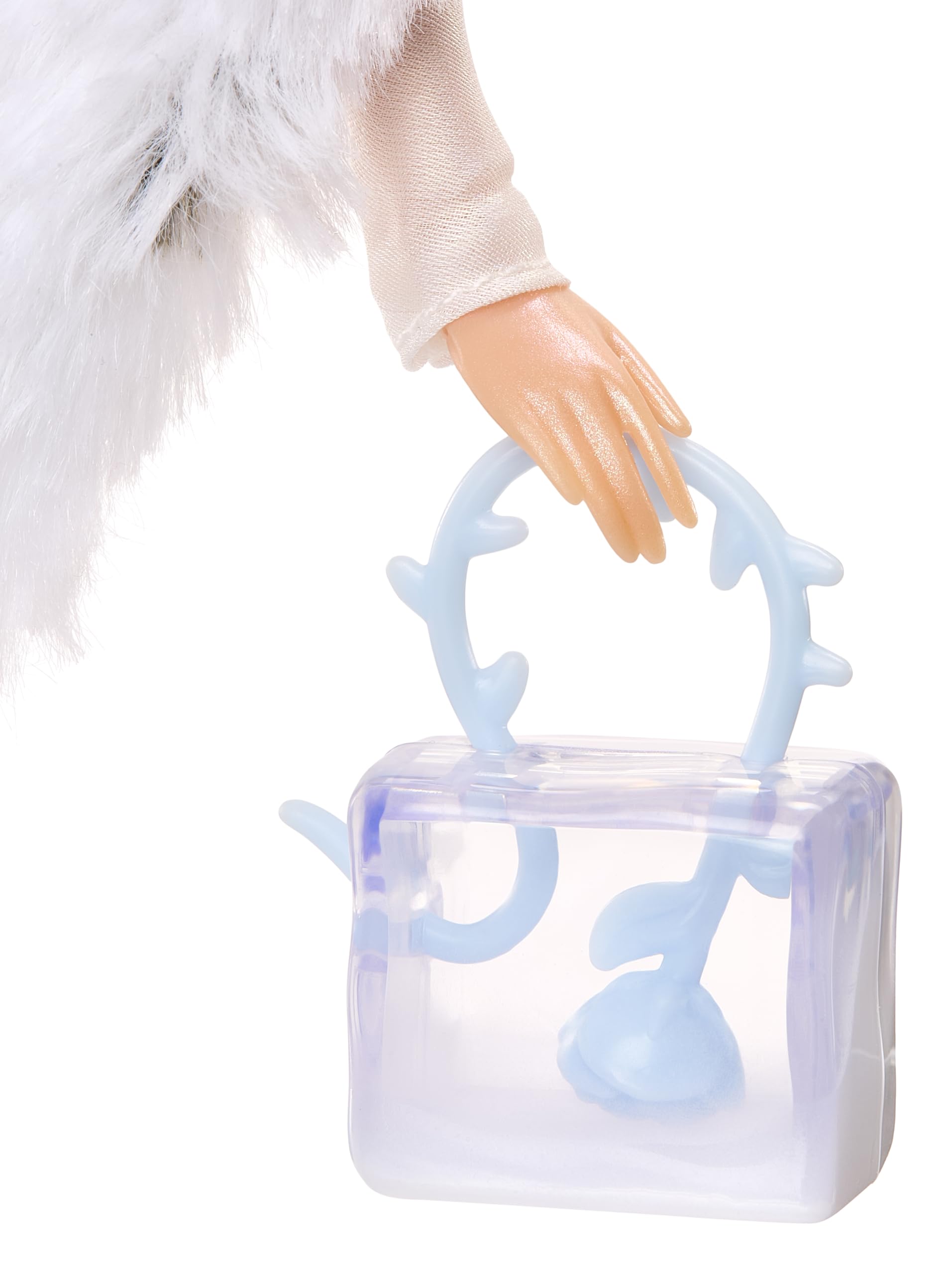 Bratz Holidayz Frosty Nightz Cloe Collector’s Edition Doll | 10 inches | Limited Edition 7