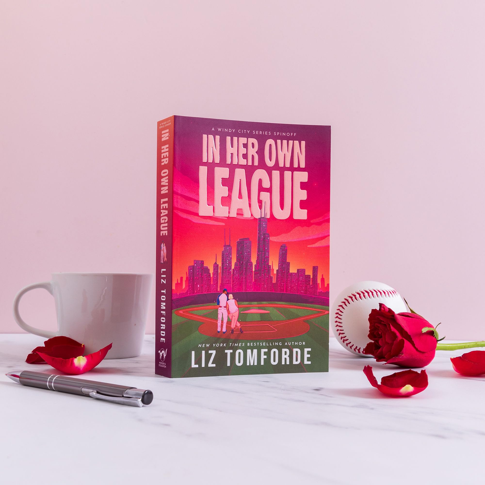 Liz Tomforde - In Her Own League | Workplace Sports Romance Paperback 4
