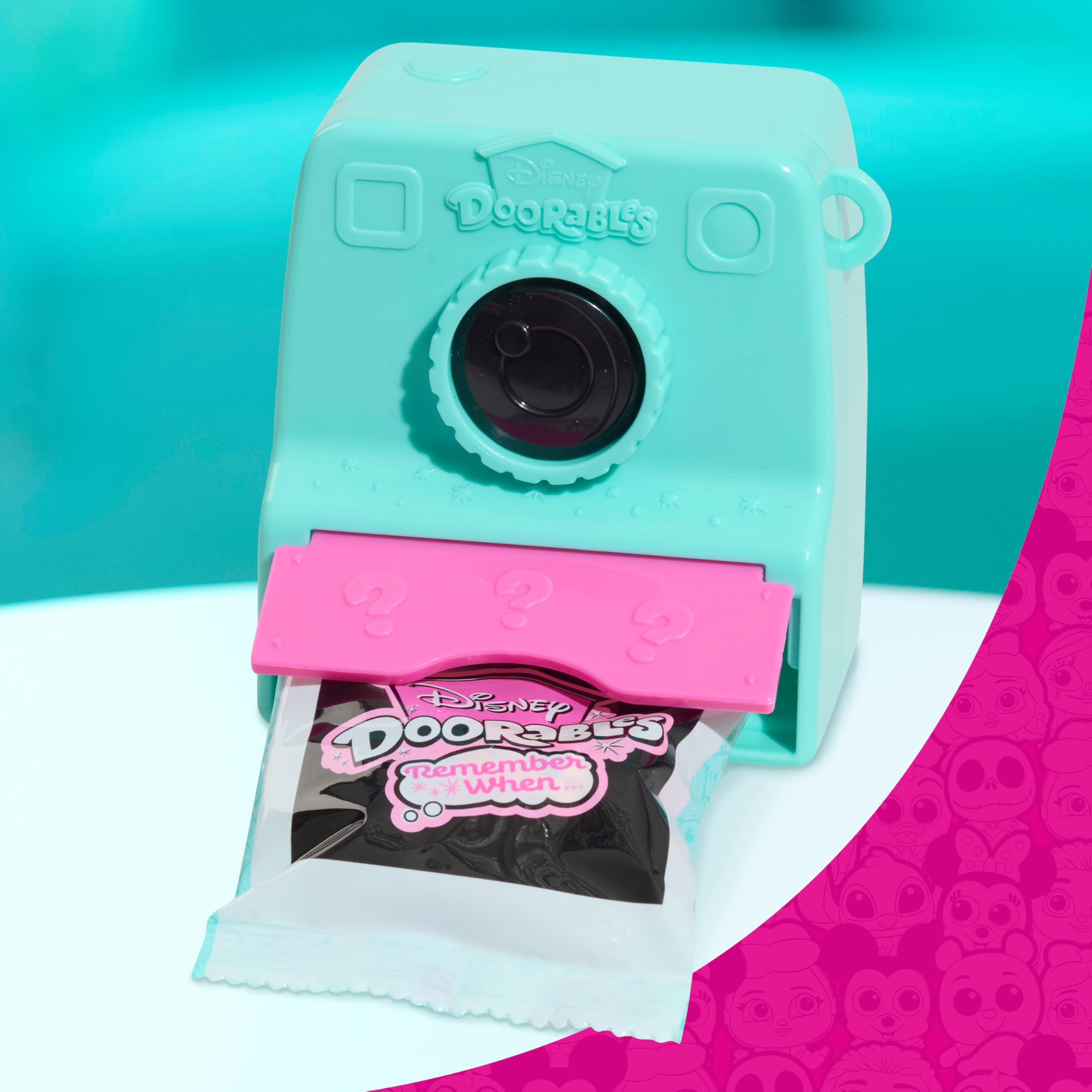 Just Play Disney Doorables Lil’ Moments - Remember When Peek Collection (S13)