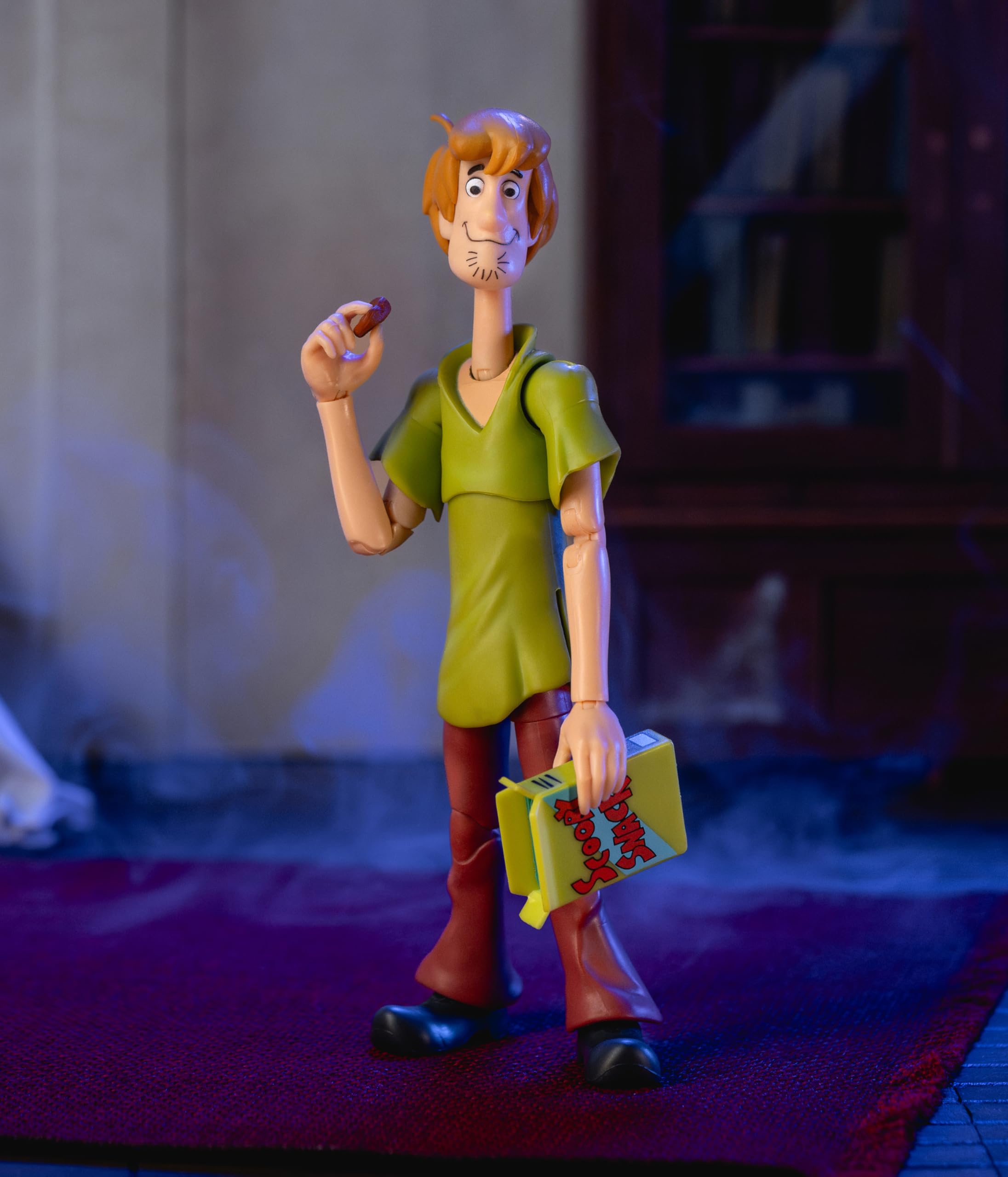 Scooby-Doo Shaggy 6-Inch Deluxe Action Figure - Highly Articulated Collectible with Accessories 3