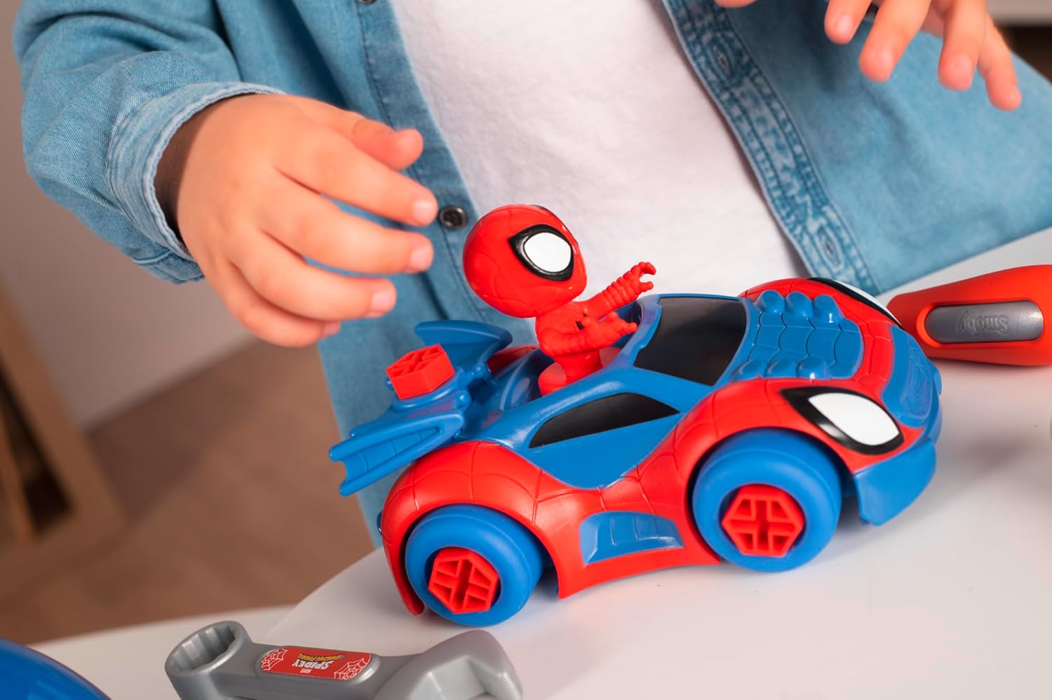 Smoby Spidey and His Amazing Friends Tool Box - Build Spidey's Crawler with Tools & Figure 6
