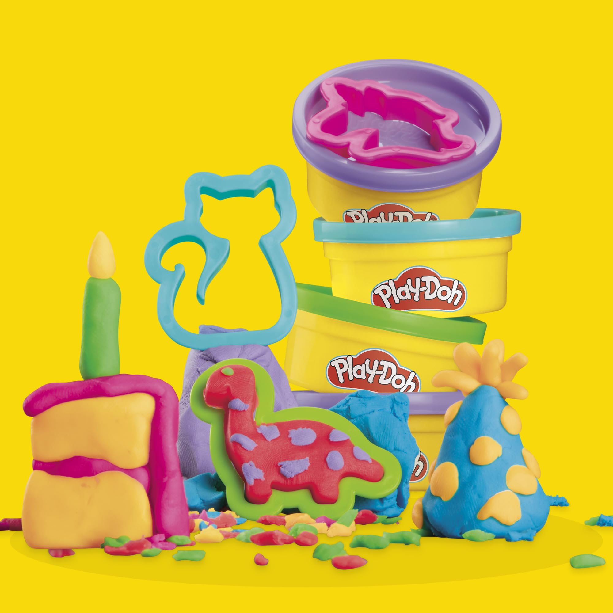 Play-Doh Party Favour Pack - 24 Cans with Cutters | Non-Toxic Modelling Clay for Ages 3+ 5