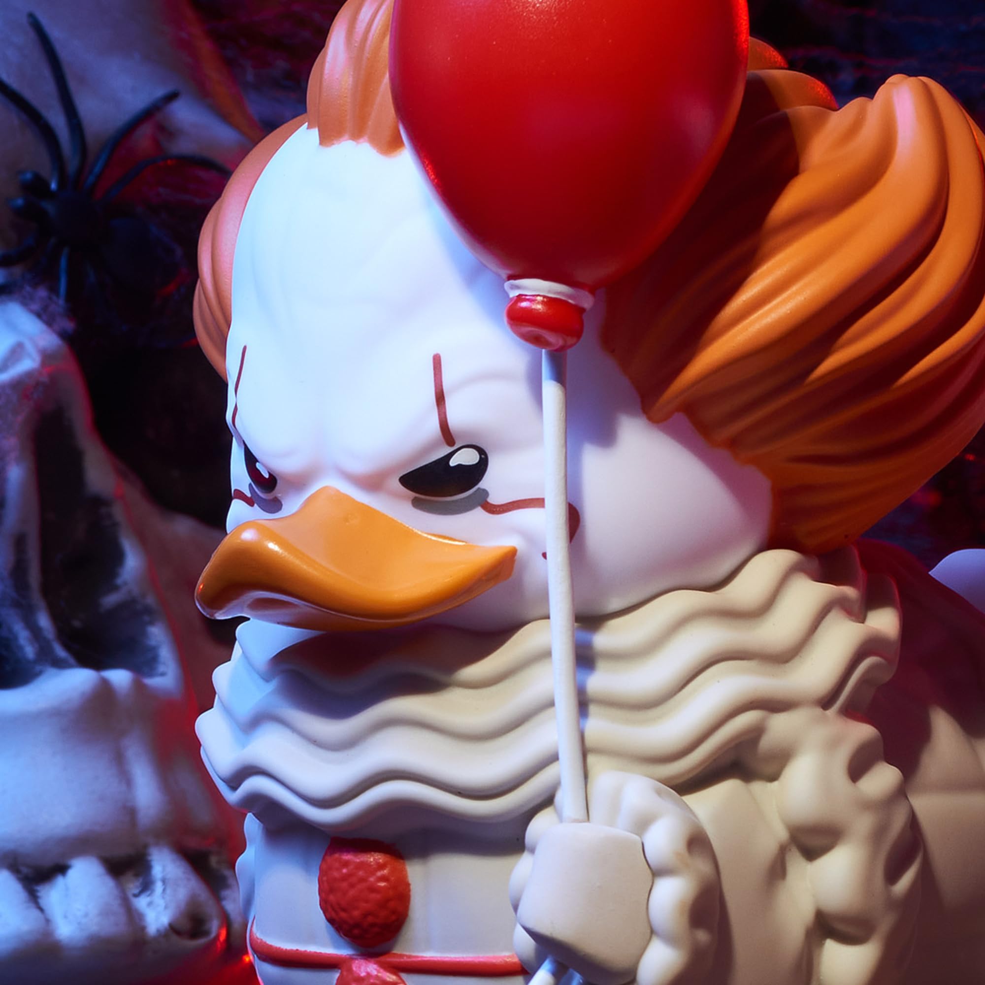 TUBBZ Boxed Edition Horror - Pennywise Cosplaying Rubber Duck Vinyl Figure 3