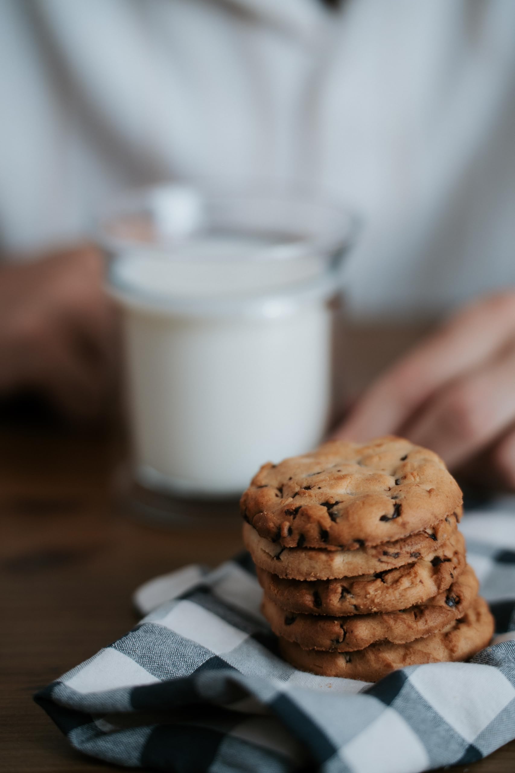 Florbu Chocolate Chip Cookies 0% - No Added Sugar Biscuits | Classic Crunch 2
