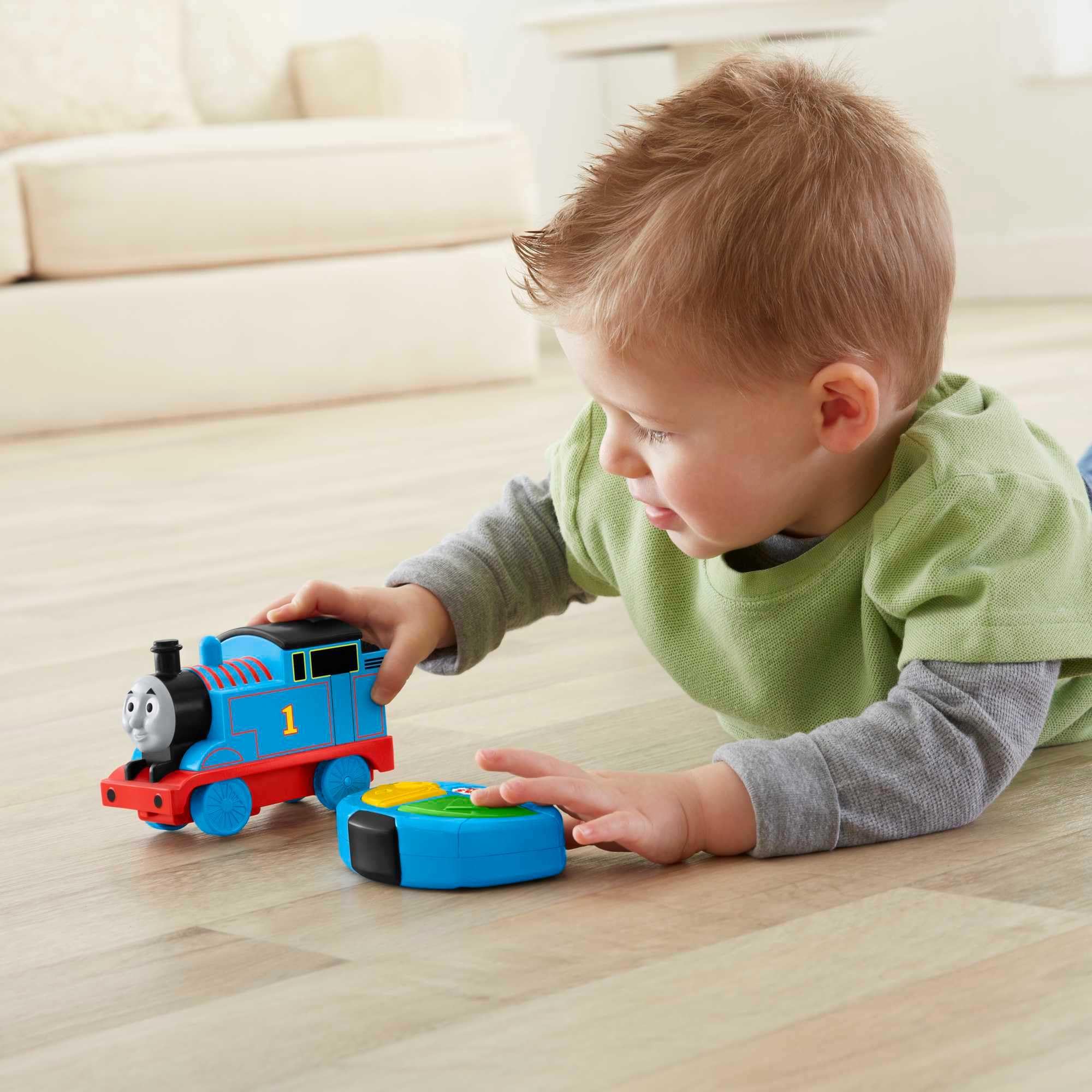 Fisher-Price My First Thomas & Friends R/C Thomas - Remote-Controlled Train Engine for Toddlers 18M+ 3