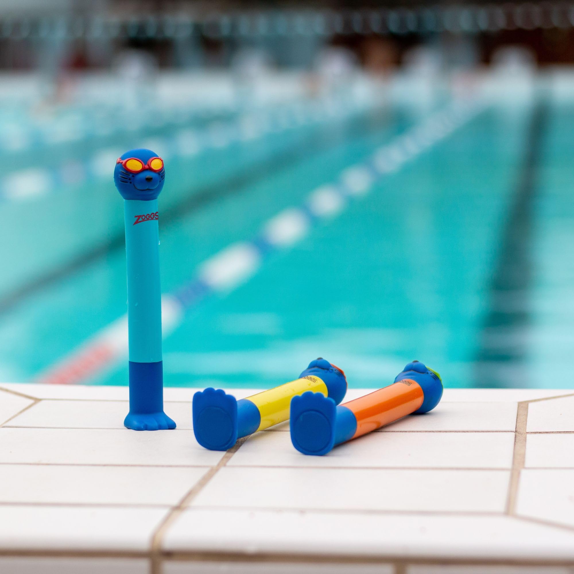 Zoggs Zoggy Dive Sticks for Kids Swimming Pool Toys, Confidence Building Sinkies, Age 3 & Up, Blue/Lime/Orange, 3-Pack