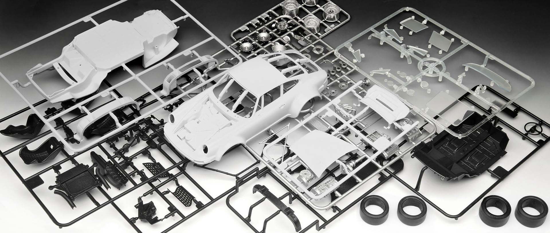 Revell Porsche 934 RSR 'Martini Racing' 1:24 Plastic Model Kit - Building Toy for Ages 3+ 17