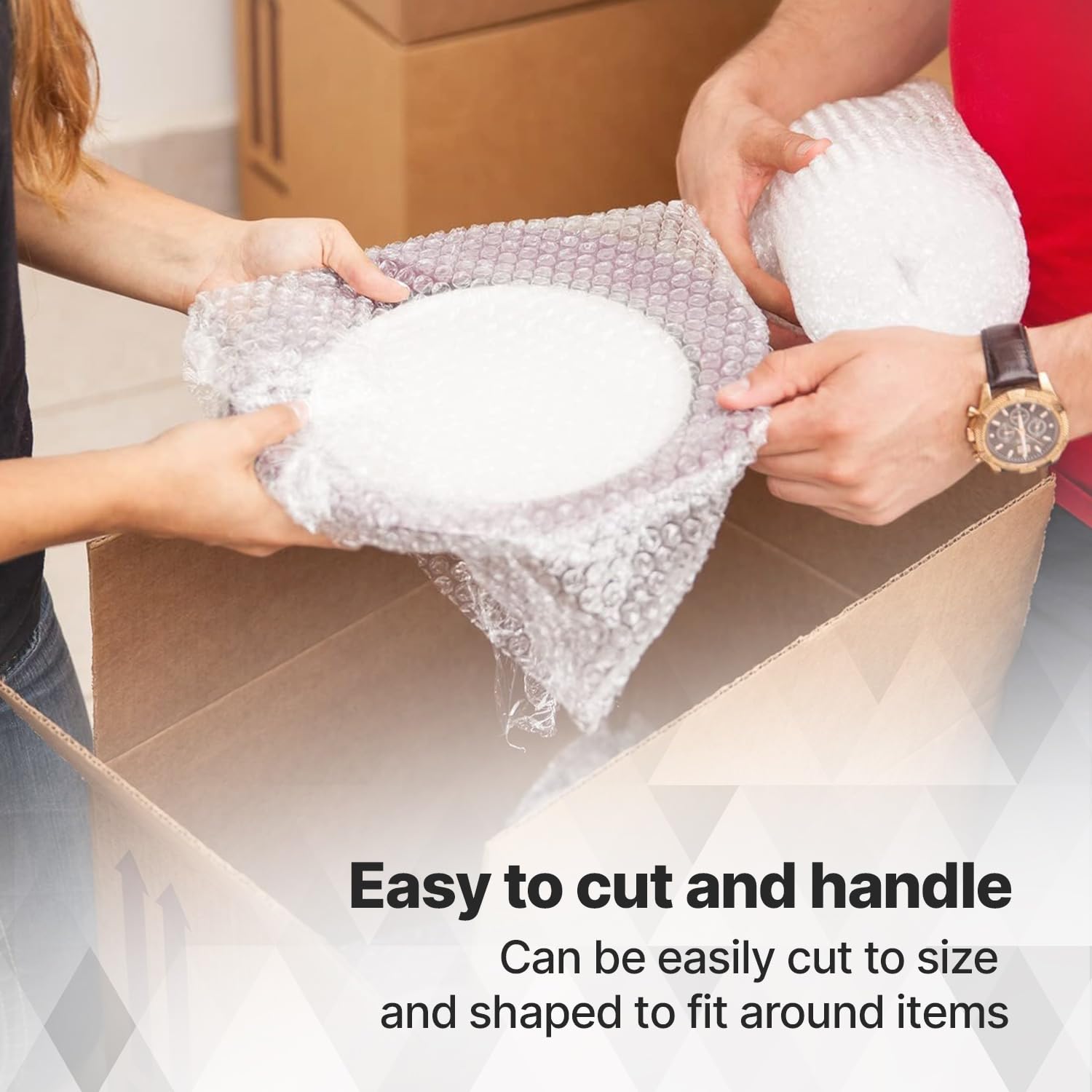 delka Premium Bubble Wrap Roll - 300mm x 10m | Medium Bubble Size | Recyclable Plastic 4