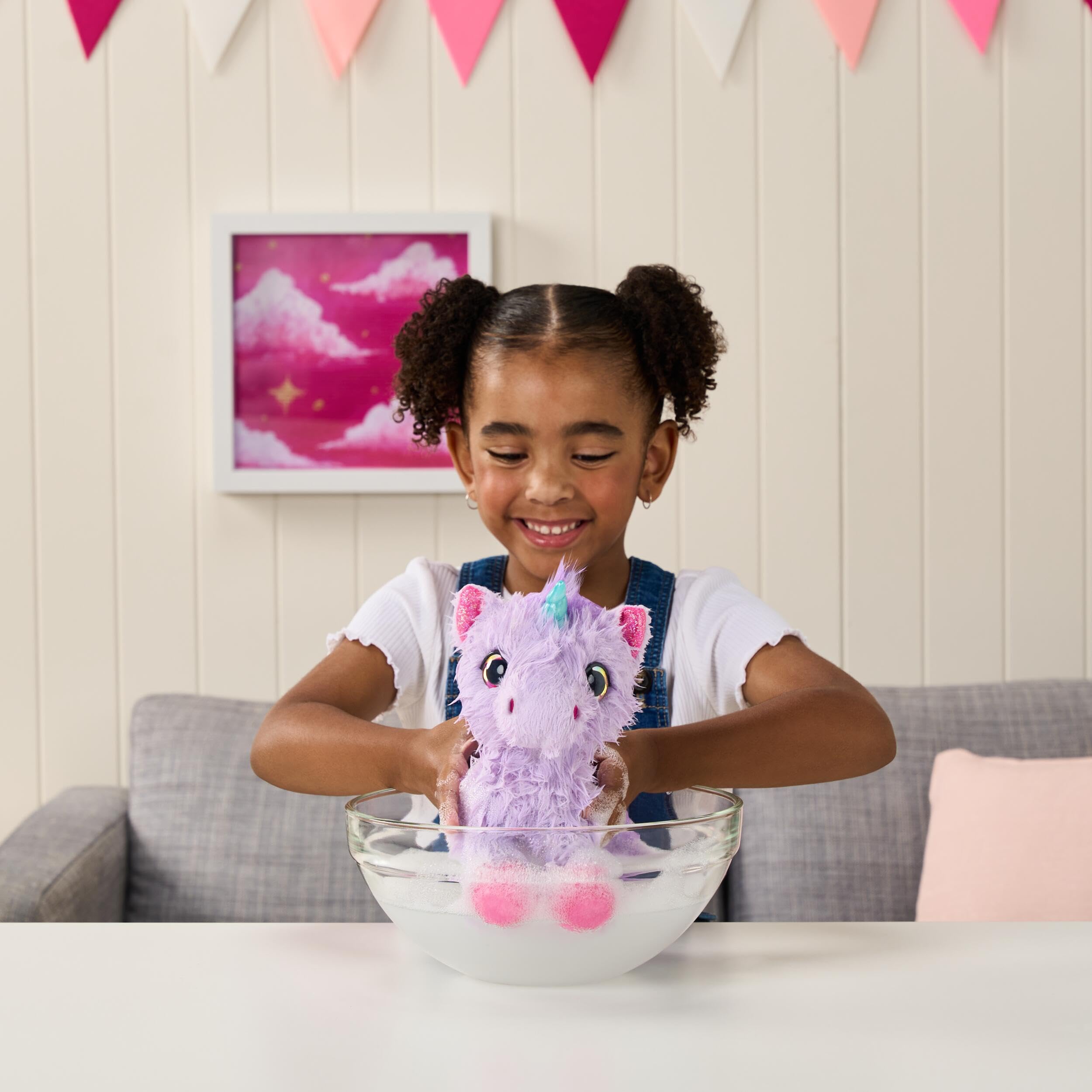 SCRUFFALUVS Unicorn Scruffs - Wash to Reveal Plush Toy | 19cm | Ages 2+ 4