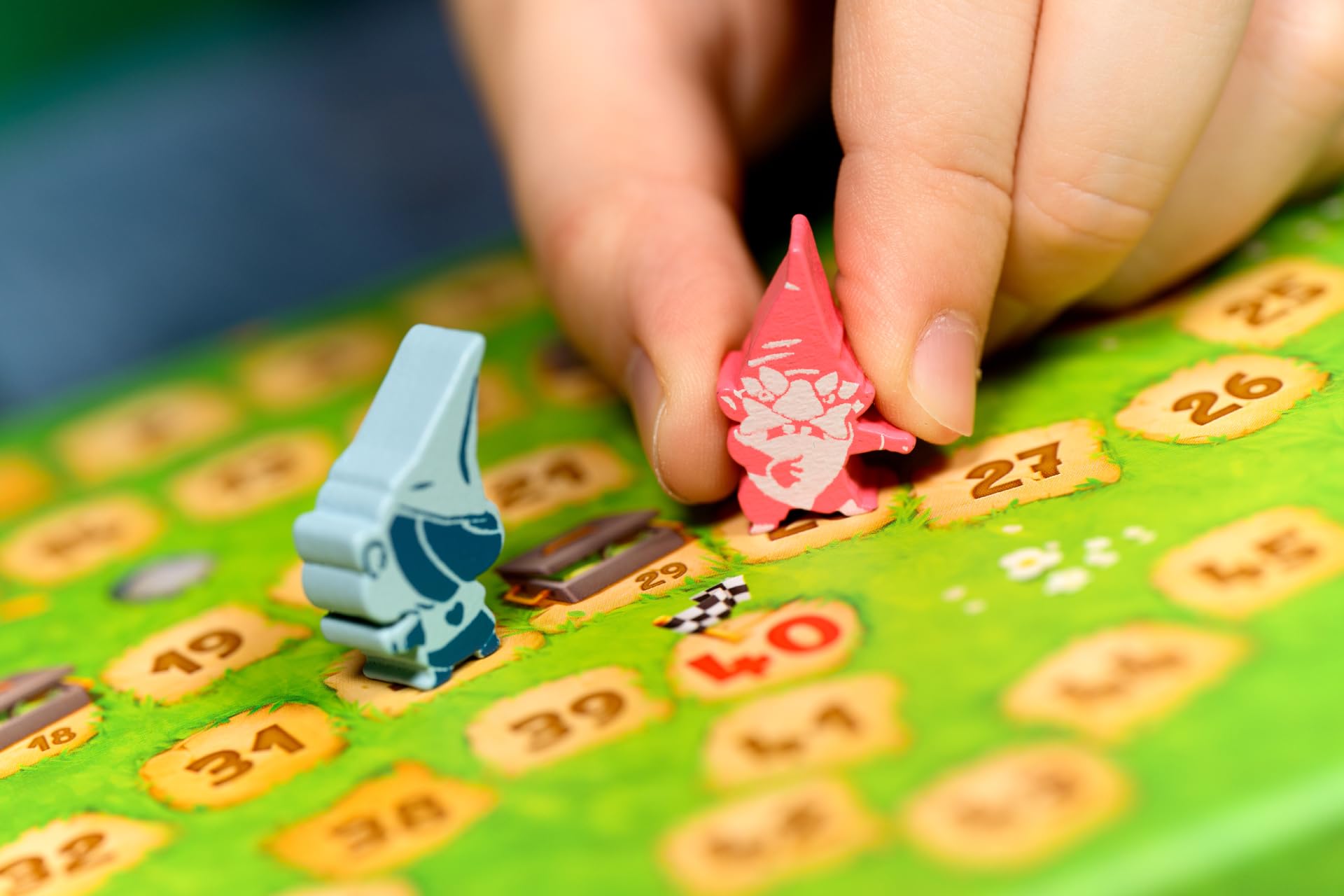 SPACE Cowboys Garden Rush Board Game | Tile Placement Strategy | 2 Players | Ages 10+ | 30 Min 5