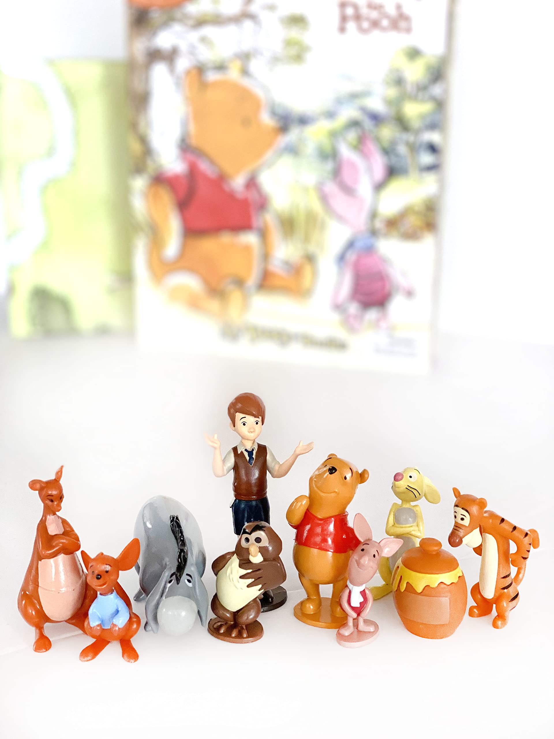 Phidal Disney Winnie the Pooh My Busy Books Activity Book | 10 Figurines & Playmat | Kids Edition 6
