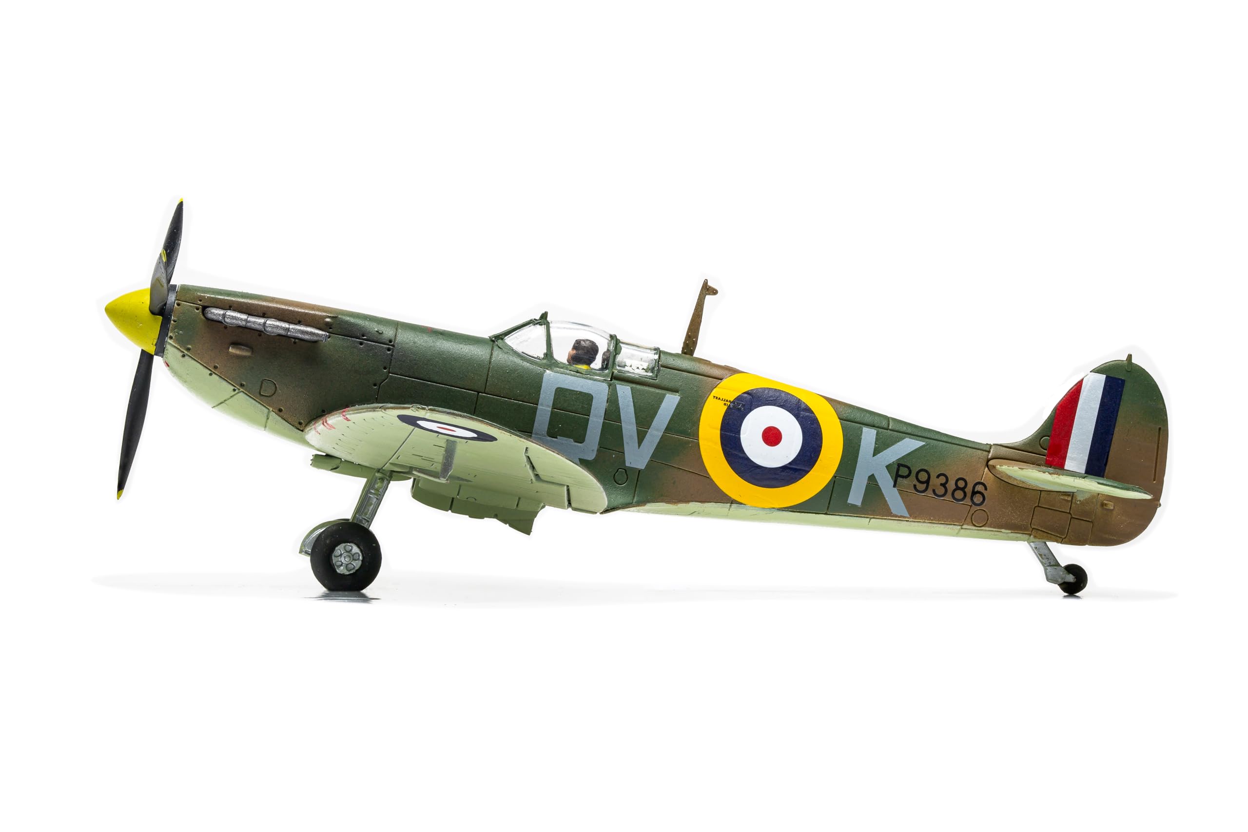 Airfix Supermarine Spitfire Mk.Ia Model Kit A01071C | 1:72 Scale | Skill Level 1 | 36 Parts 2