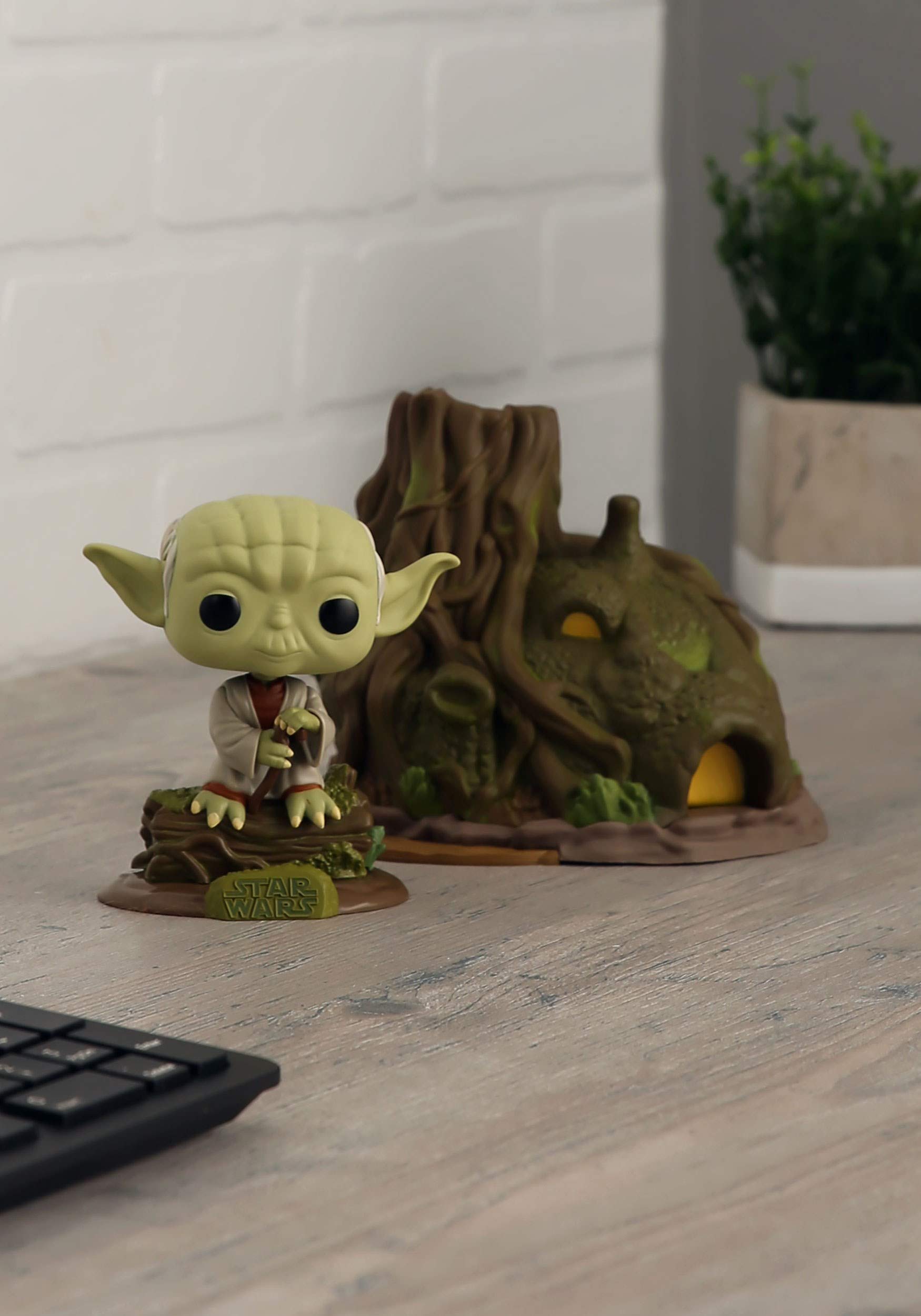 Funko POP! Town: Star Wars - Yoda's Hut Collectible Figure | Vinyl | Multicolor 2