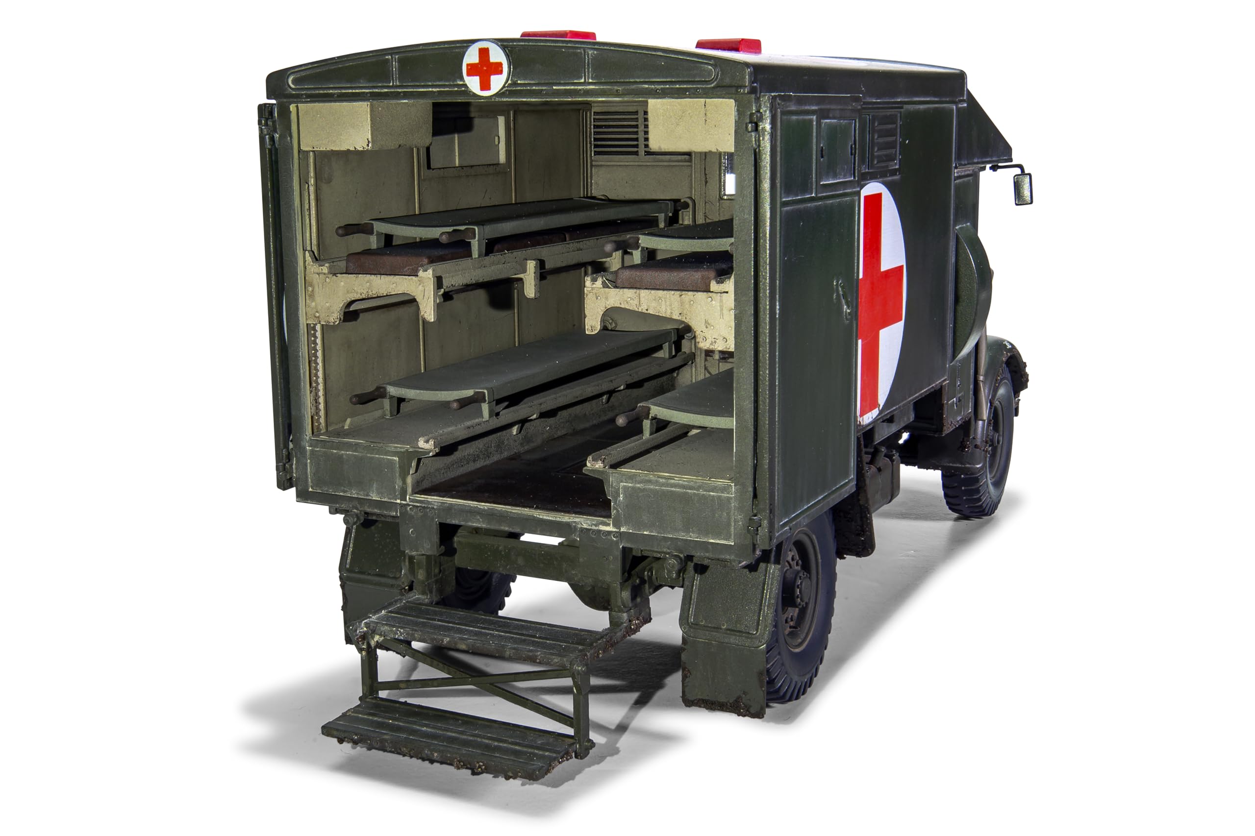 Airfix A1375 Austin K2/Y Ambulance 1:35 Scale Model Kit - Military Vehicle Building Set for Ages 8+ 7