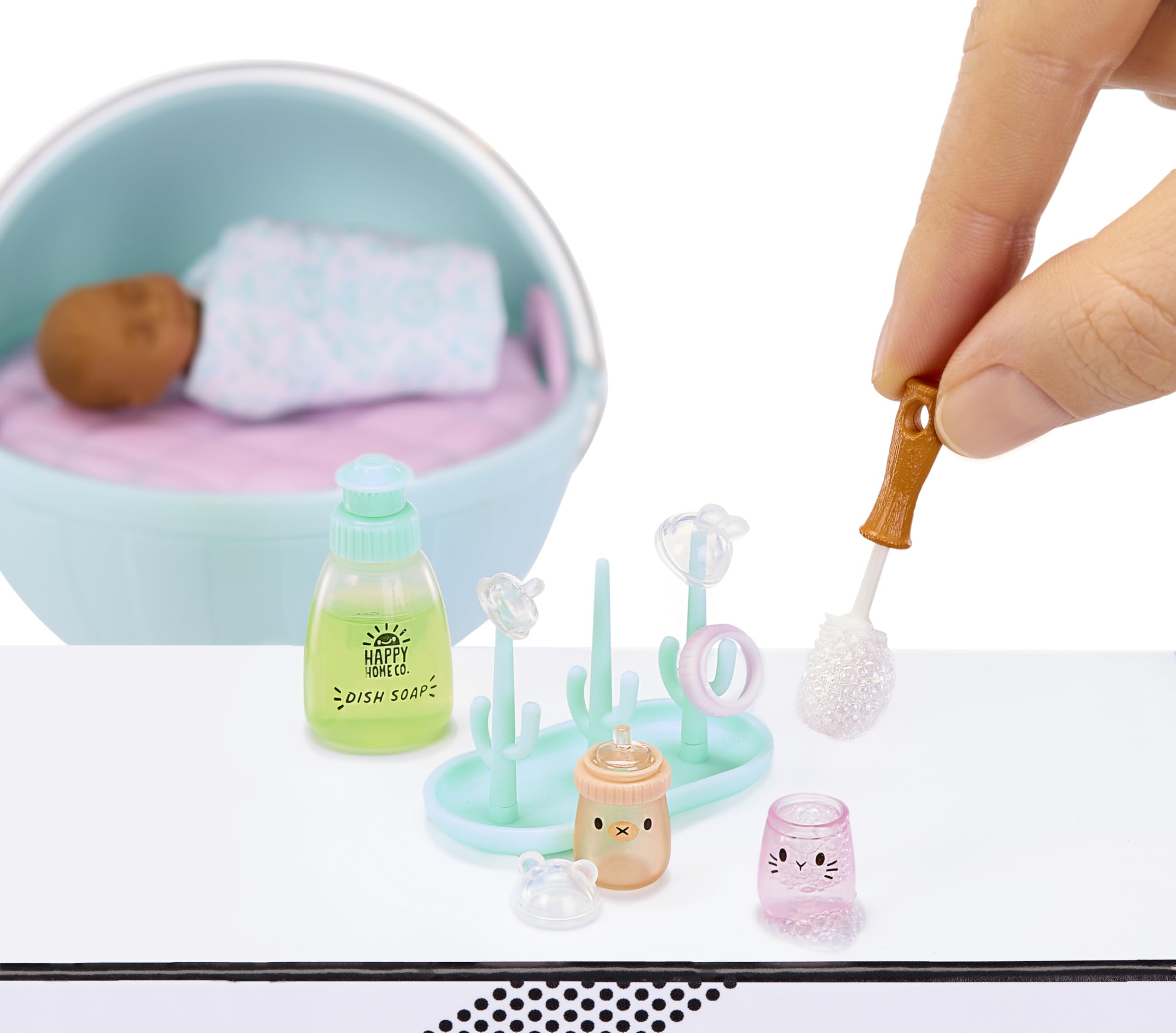 MGA's Miniverse Make It Mini Baby Food - Mini Collectible Playset for Kids 12