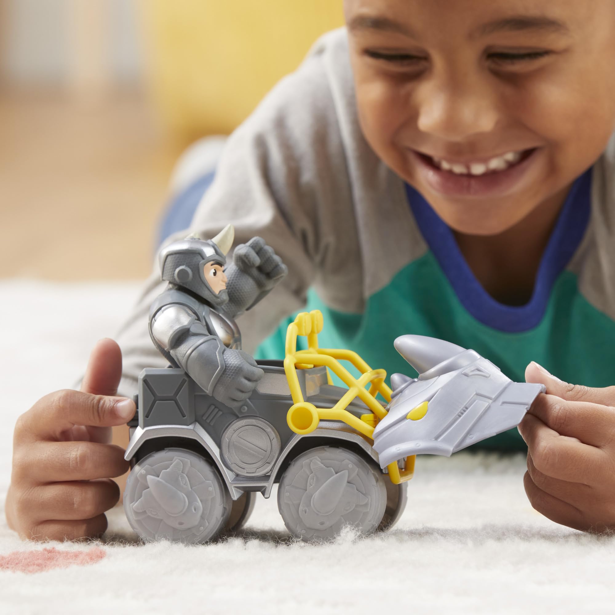 SPIDEY AND HIS AMAZING FRIENDS Rhino Wrecker Toy Set with 4-Inch Poseable Figure | Ages 3+ 4
