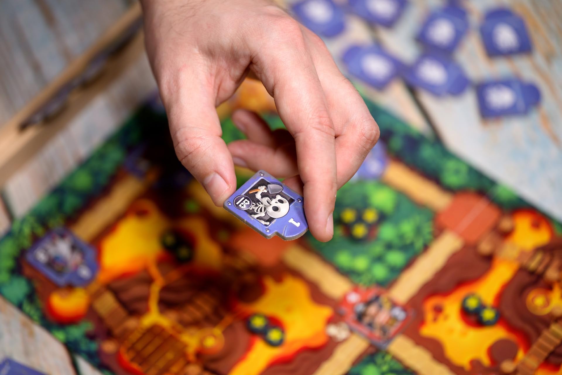 Asmodee Toy Battle Board Game | 2 Players | 15 Min Playtime | Ages 8+ 6