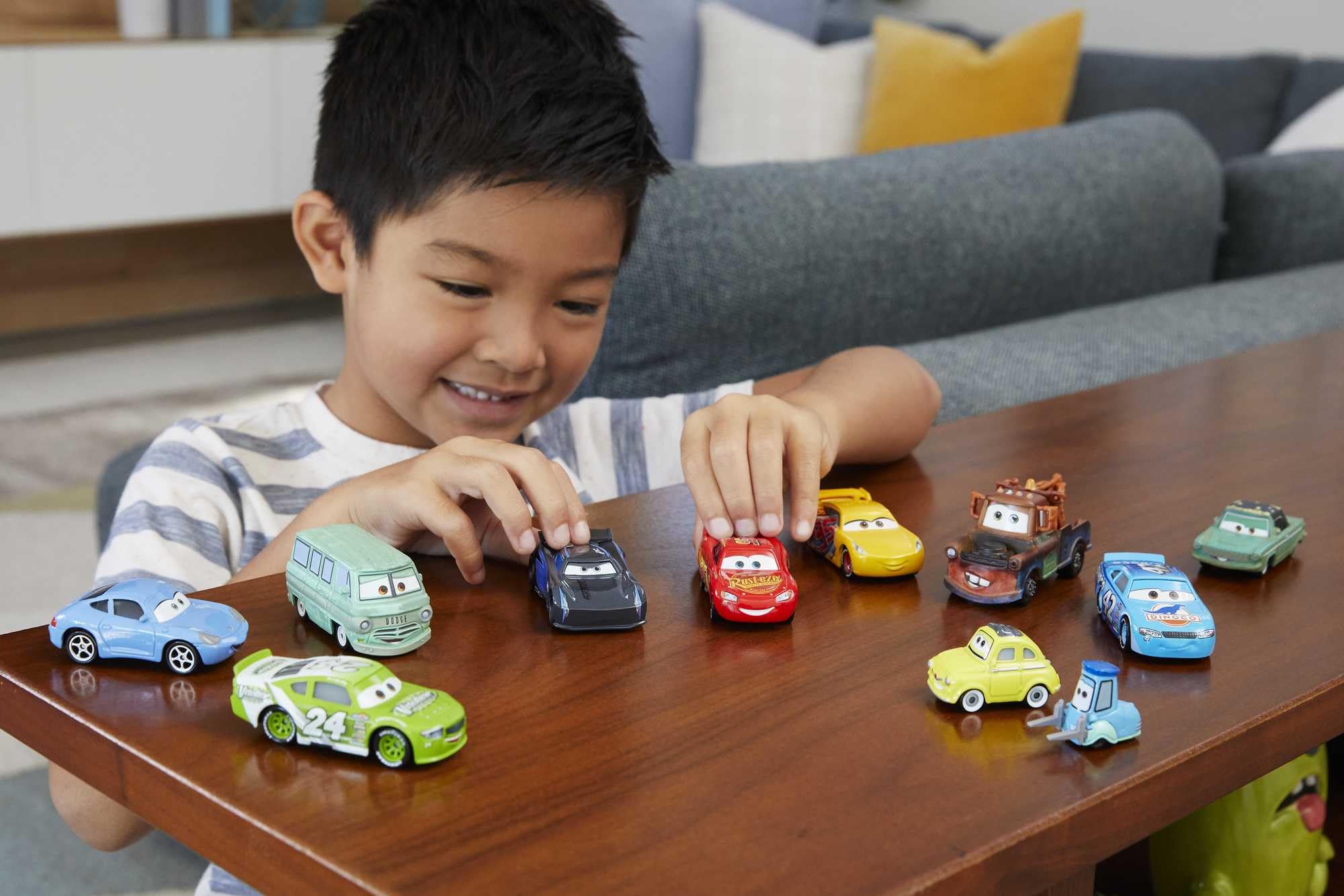 Mattel Disney Pixar Cars Die-Cast Mini Racers 10-Pack - 1:55 Scale Vehicles for Kids 3+ 5