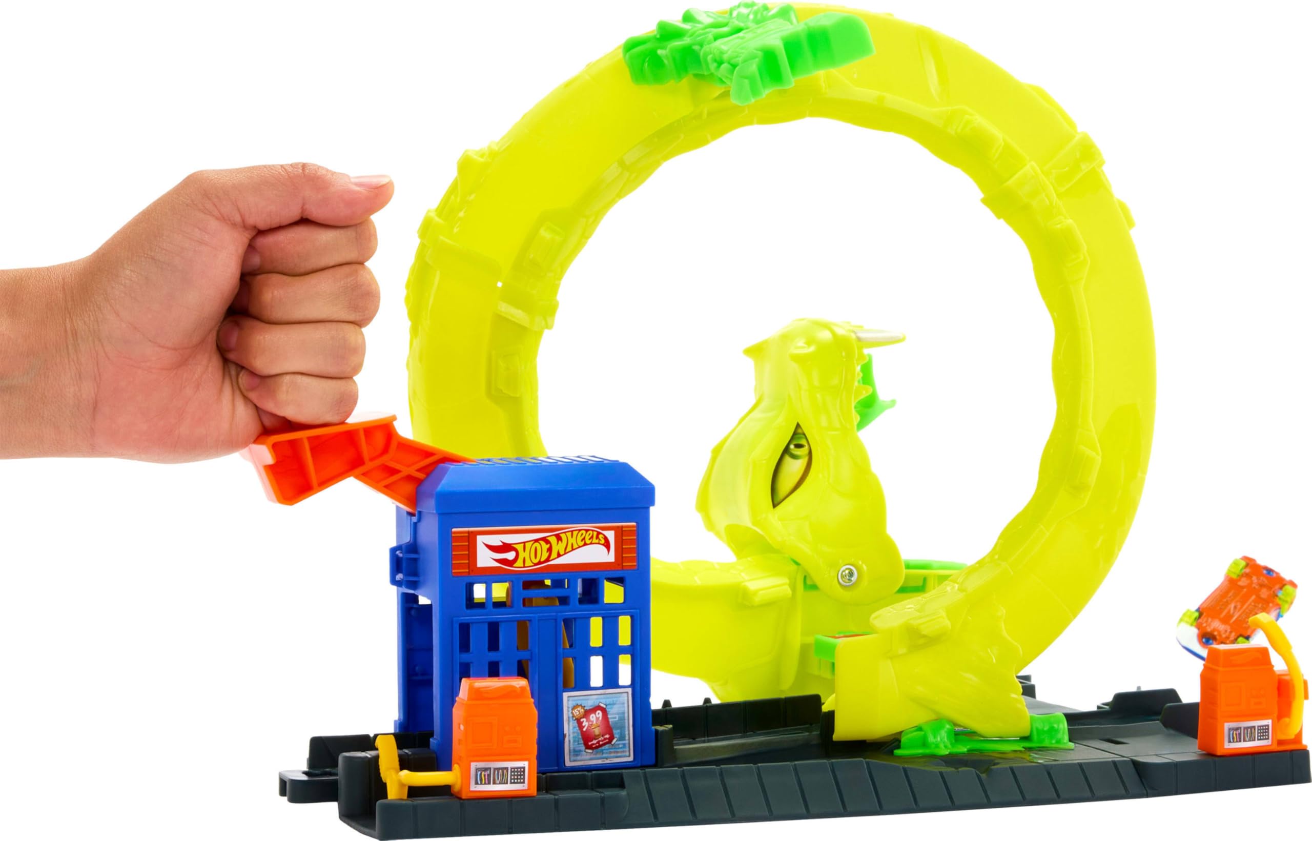 Hot Wheels Snake Spiral Attack Playset - Slithering Snake Race Track with 1:64 Scale Car 5