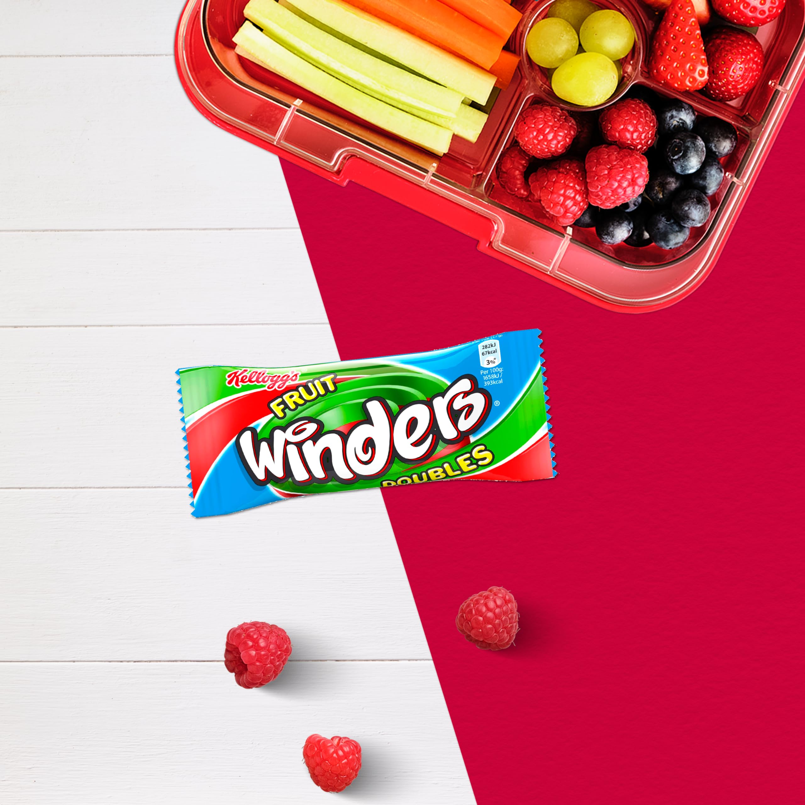 Kellogg's Fruit Winders Doubles Apple Strawberry - All Natural Flavours | 5 x 17g Rolls 3