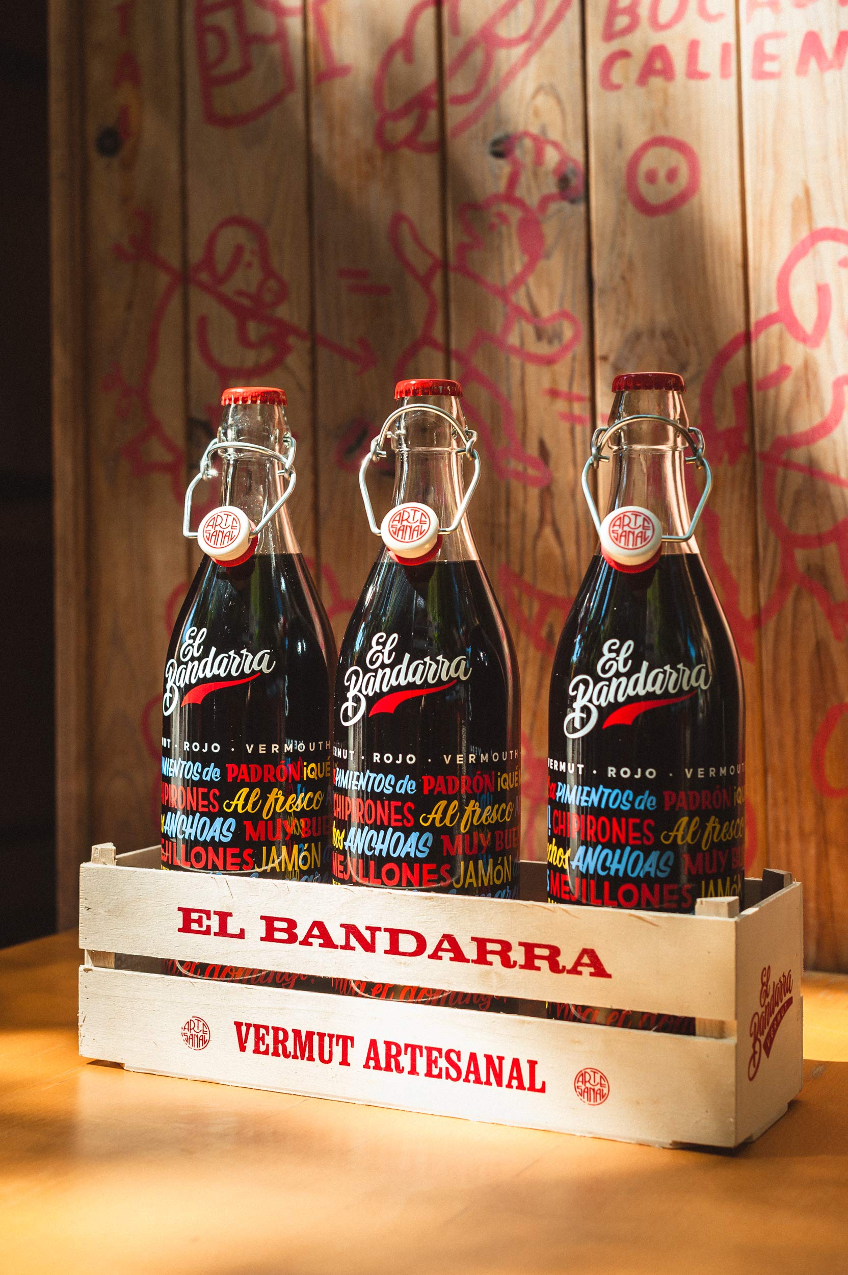 El Bandarra - Red Vermouth from Barcelona Made with Macabeu Grapes 10