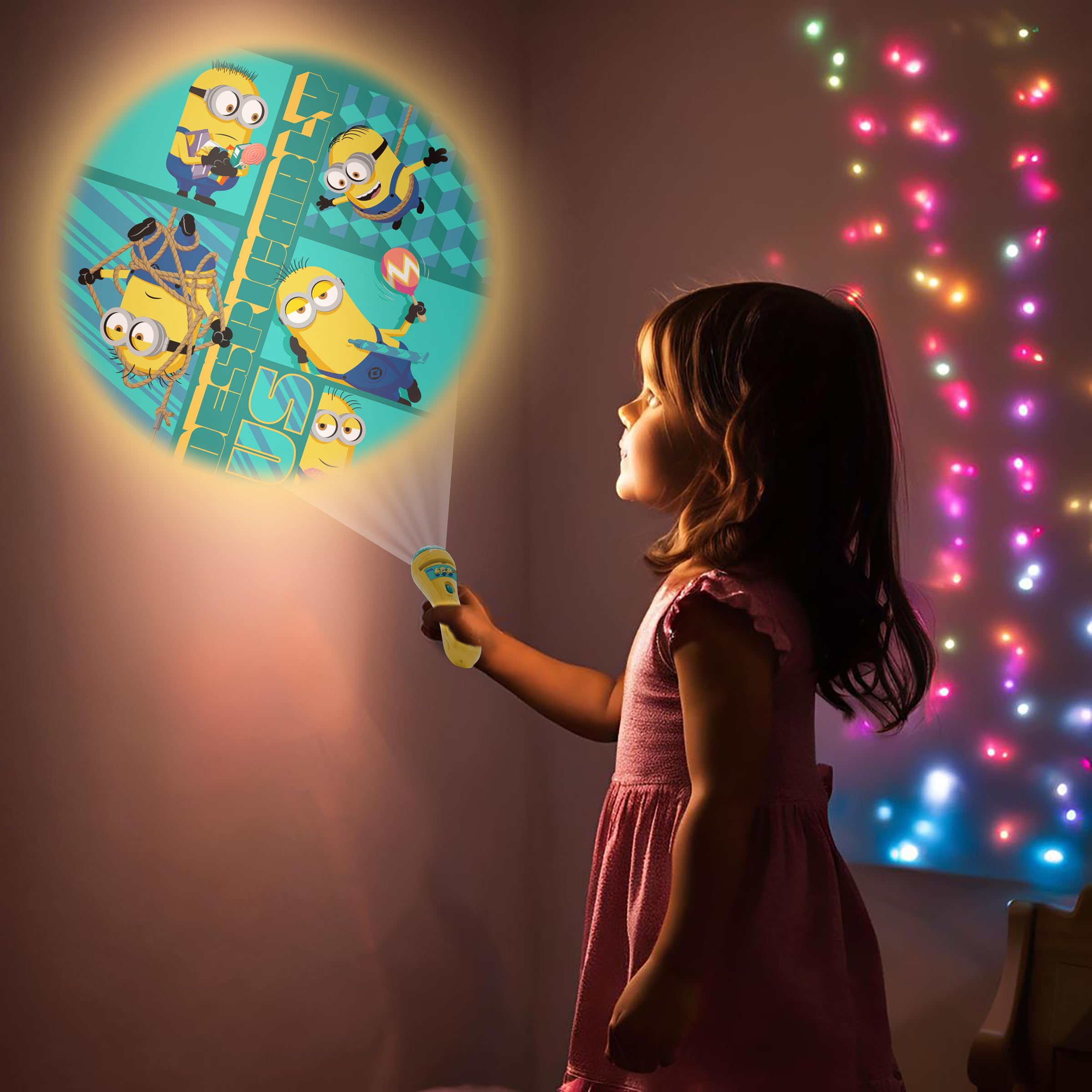 LEXIBOOK Despicable Me Minions Story Projector & Torch - 24 Images, 3 Discs, Ages 3+ 7