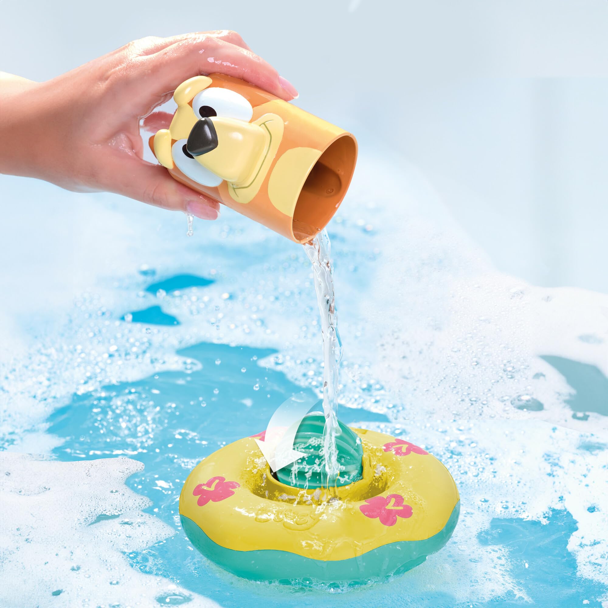 TOMY Bluey Bath Float 2 Pack - Pouring Cups with Water Wheels | Ages 18 Months+