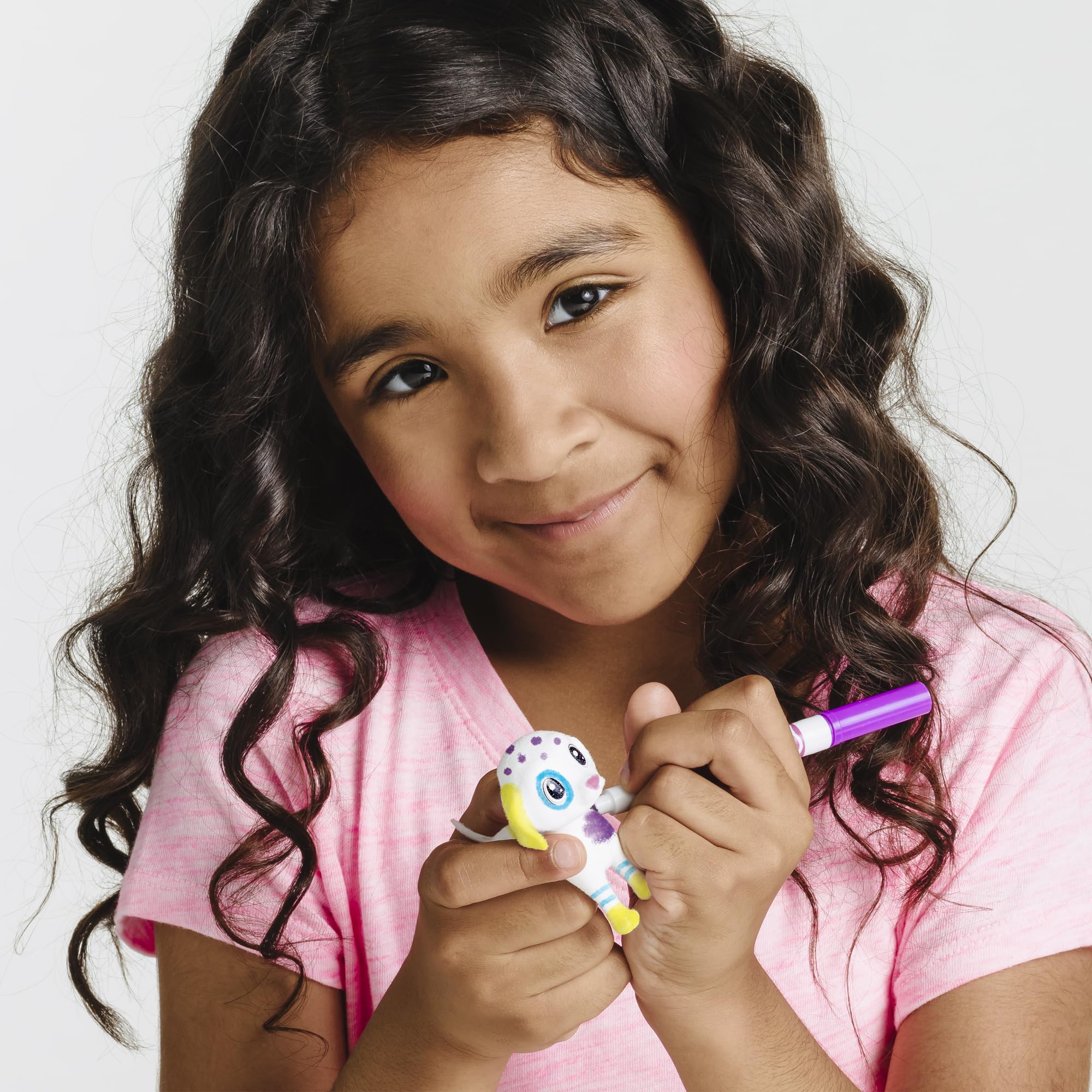 Crayola Scribble Scrubbie Pastel Pets - 3 Washable Markers & Brush, Ages 3+ 4
