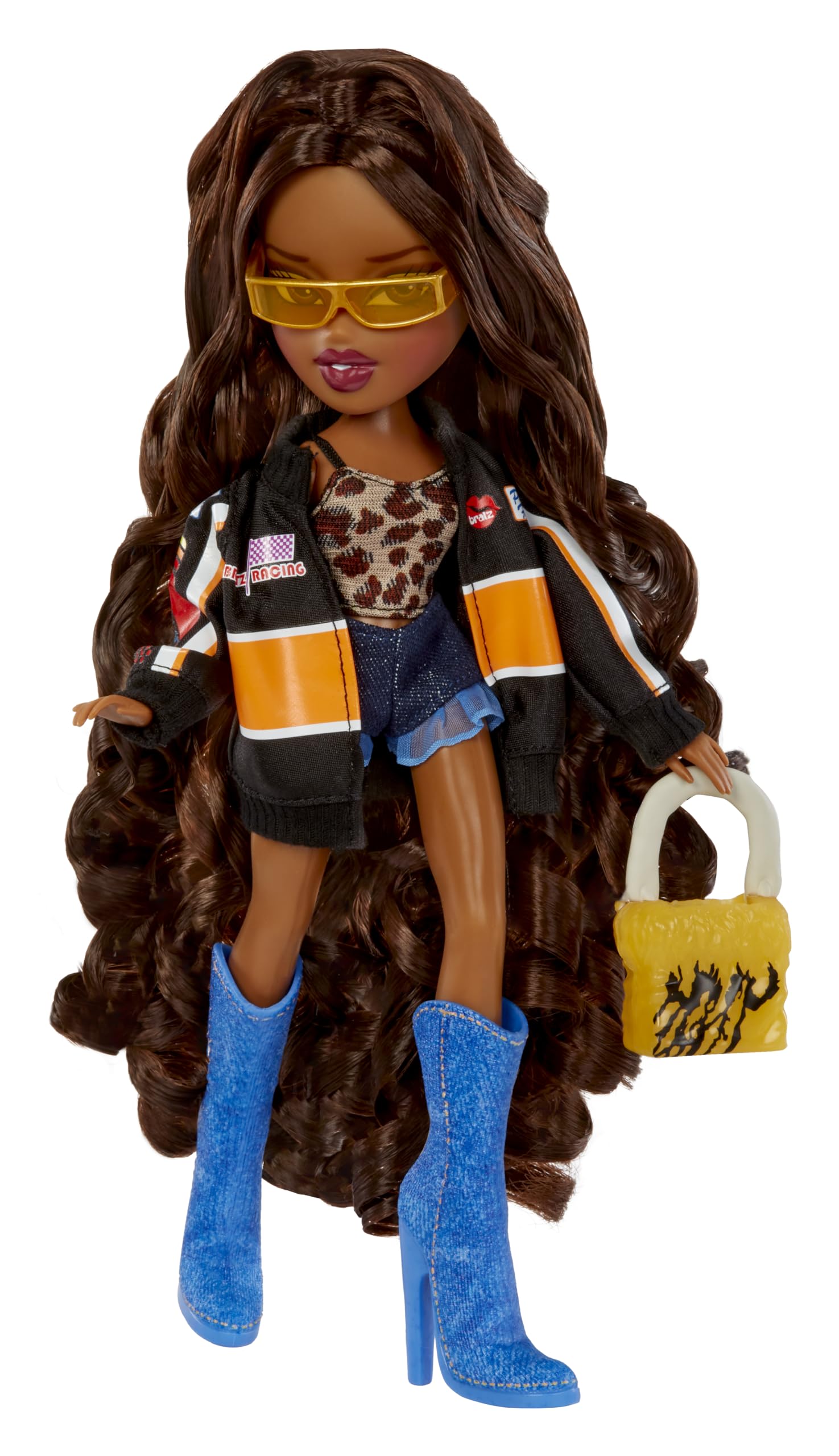 Bratz Goin' Out! Sasha Street Couture Fashion Doll with Accessories 6