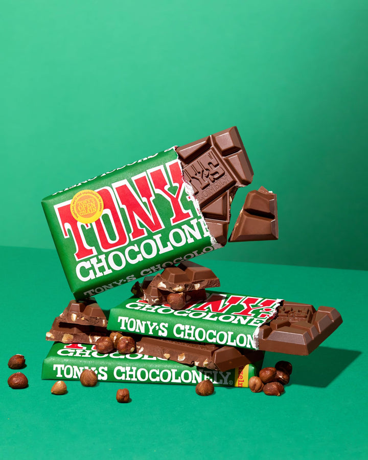 Tony's Chocolonely Milk Chocolate with Hazelnuts - 180g, Fairtrade Belgian Chocolate Bar, Vegetarian Snack