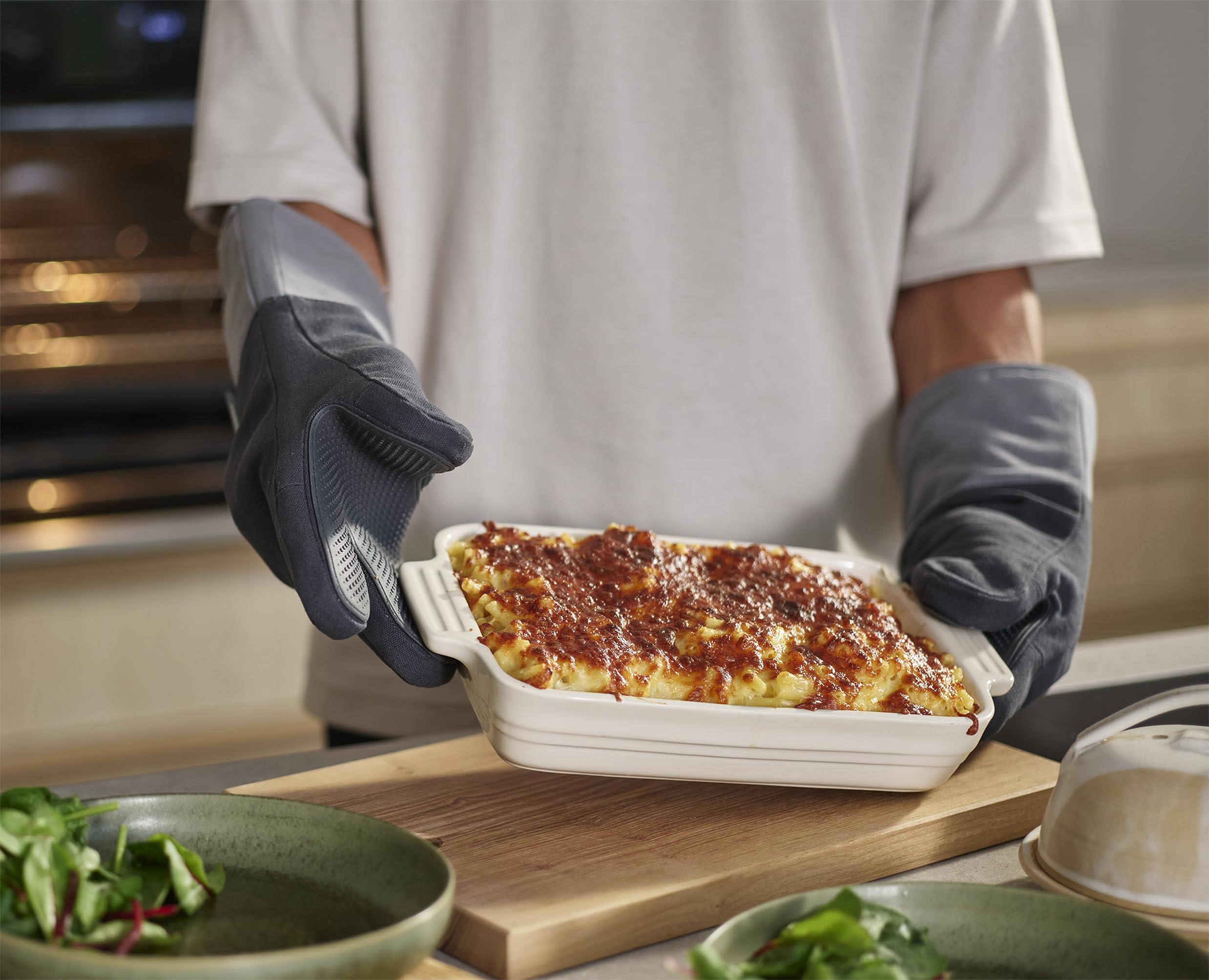 Joseph Joseph Pinch Pair of Easy Grip Silicone Oven Gloves 3