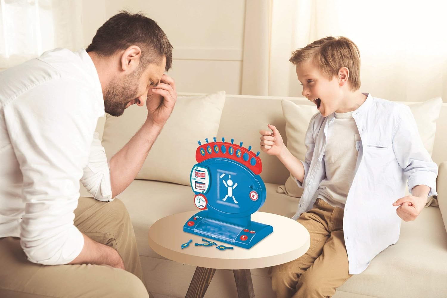 Lexibook JG800 Electronic Hangman Board Game, 2-Player Spelling Challenge with Light and Sound Effects, Blue/Red 5
