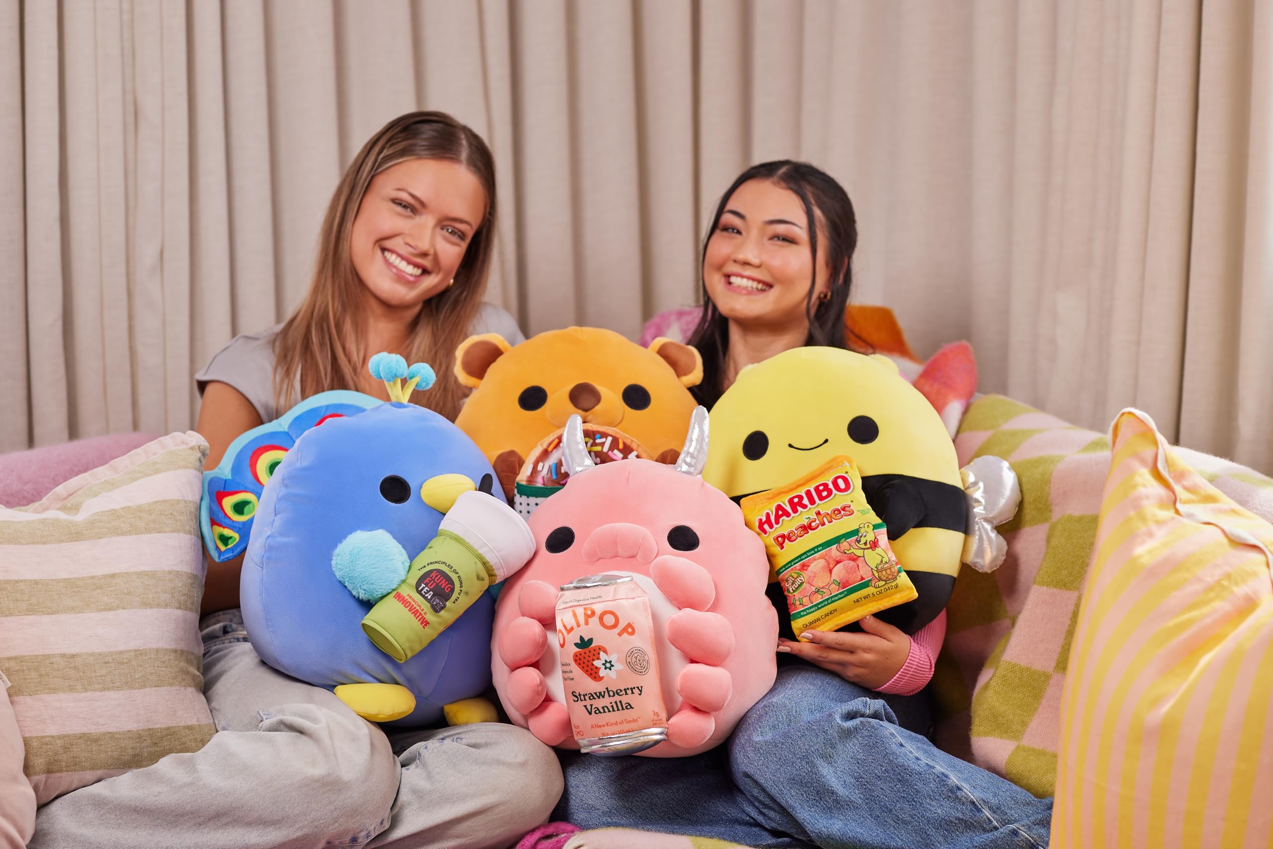 Snackles Series 3 14-inch Plush - Izzy by ZURU, Collectible Soft Stuffed Animal with Snack Accessory 6