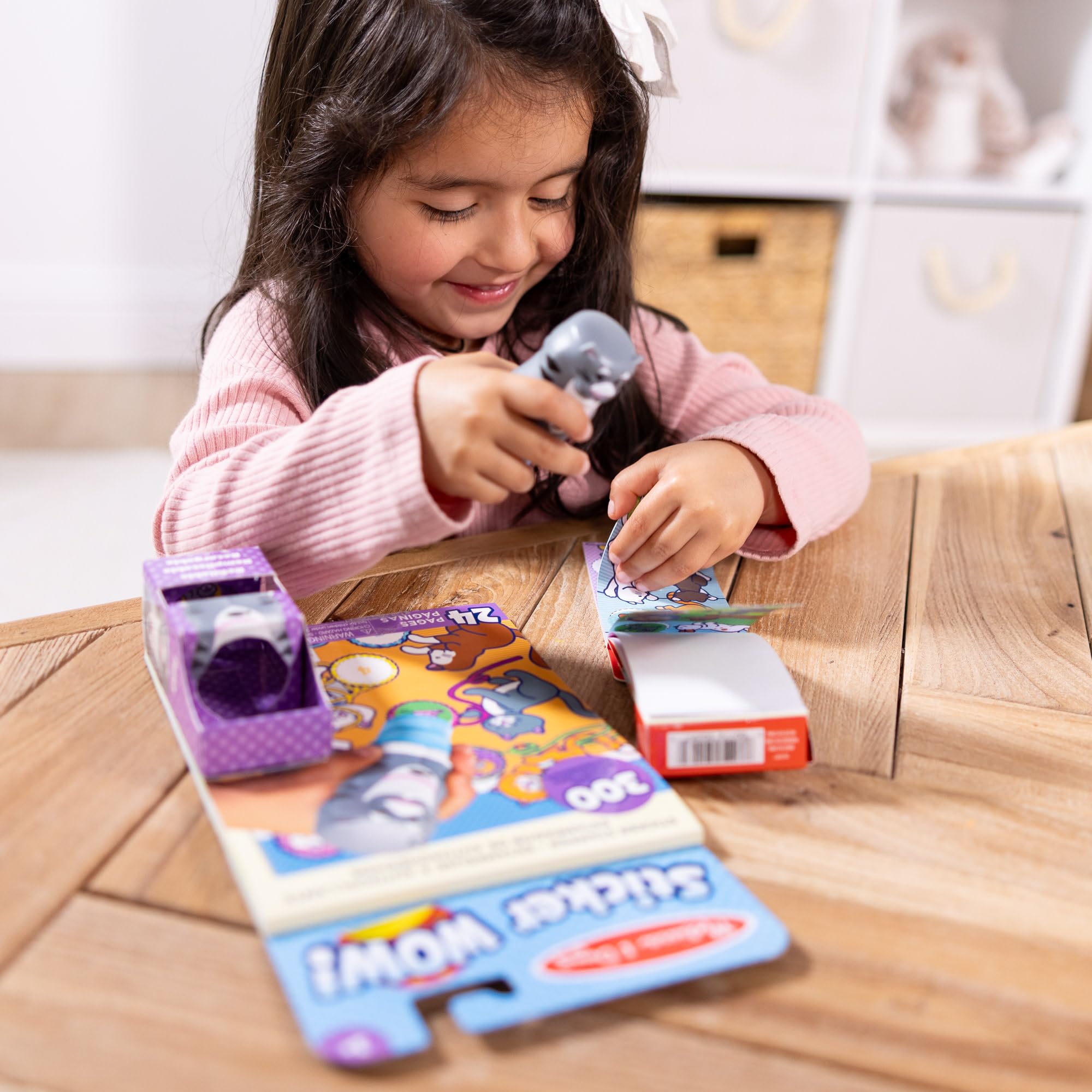 Melissa & Doug Sticker WOW! Cat Bundle with 500 Stickers and Mini Activity Pad 8