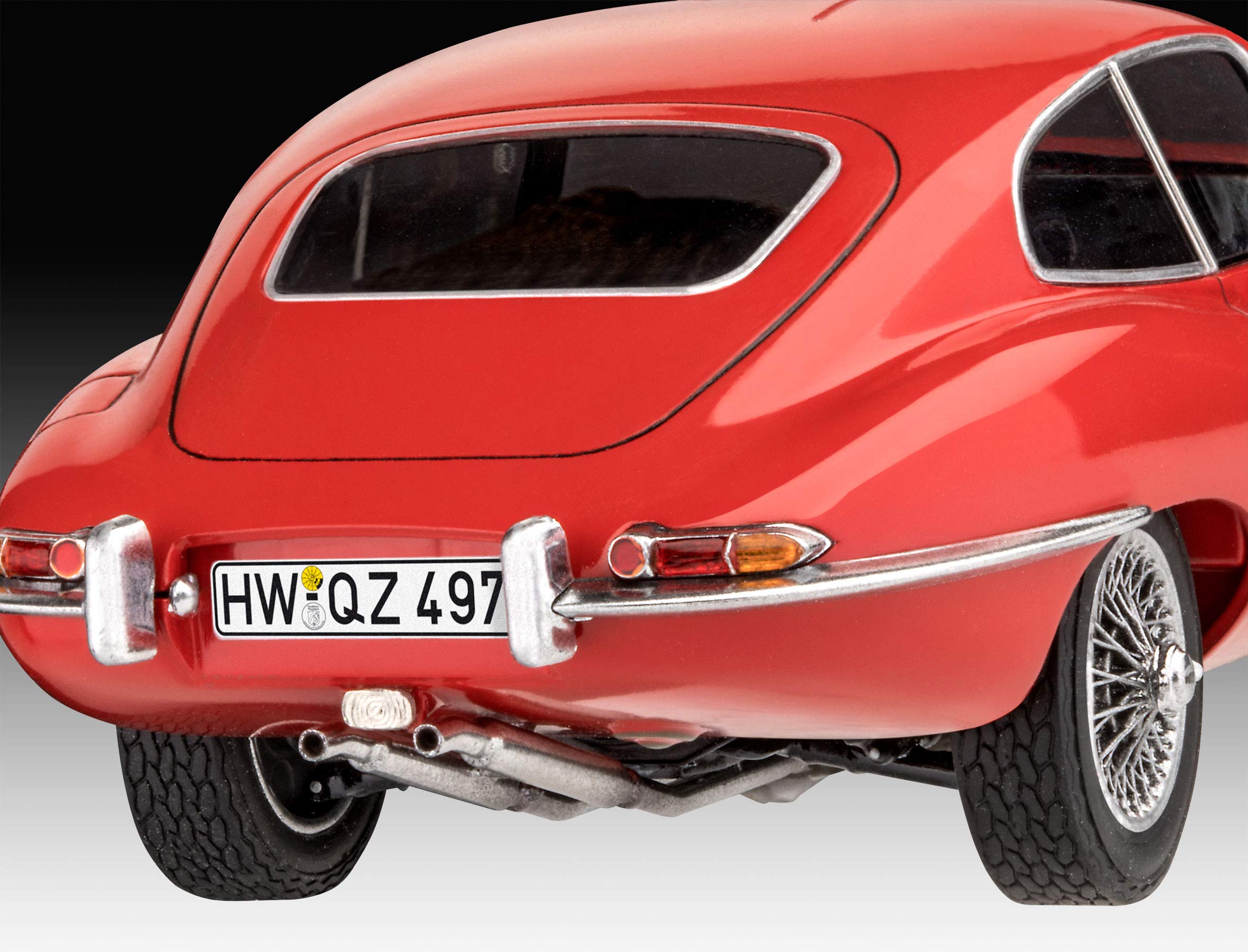 Revell RV07668 Jaguar E-Type Coupé Model Kit | 1:24 Scale Plastic Car Model 6