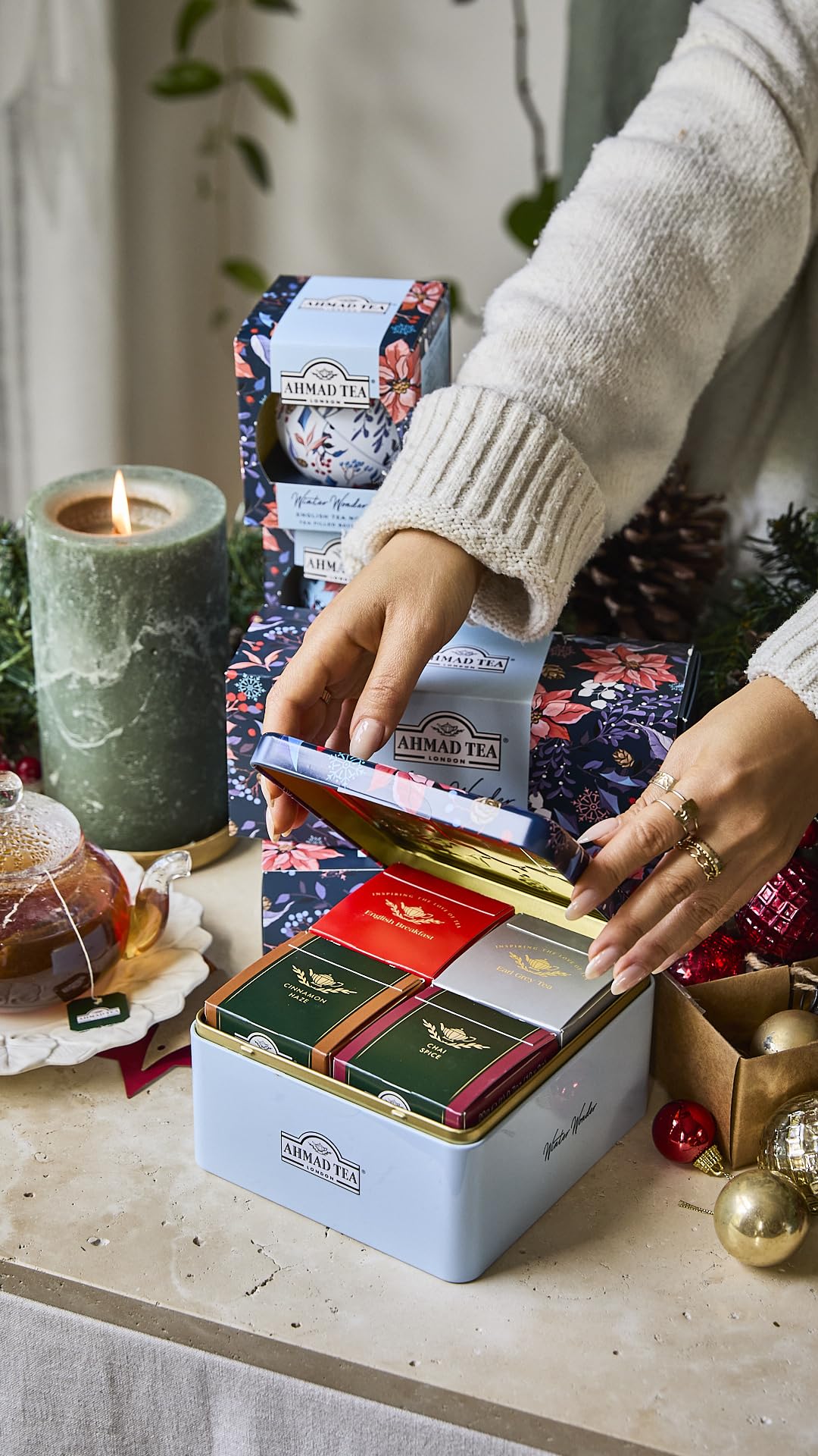 Ahmad Tea - Winter Wonderland Christmas Selection Caddy 40 Teabags 14