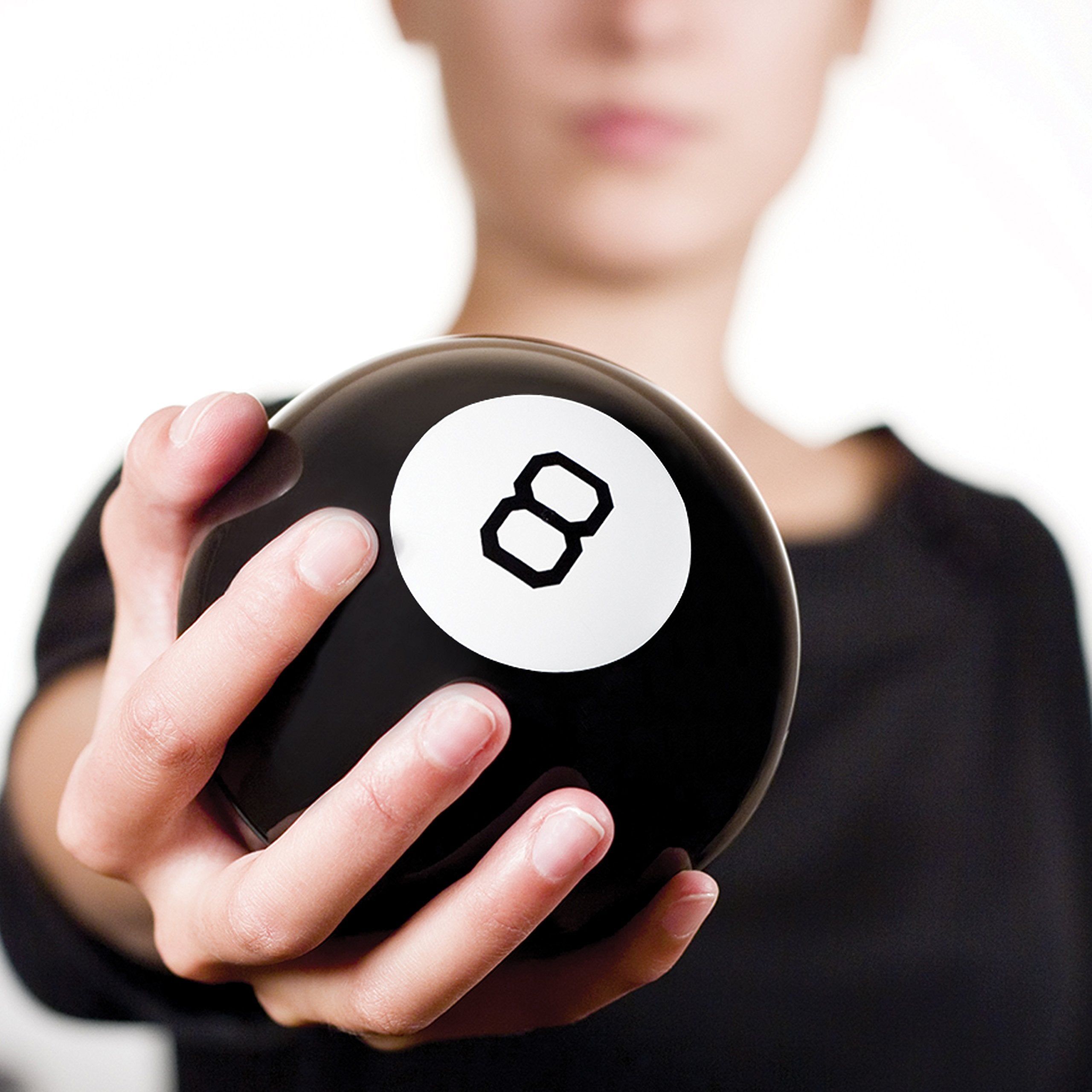 Global Gizmos 50970 Mystic 8 Ball Question & Answer Game | Black Plastic | Ages 3+ | 1 Player