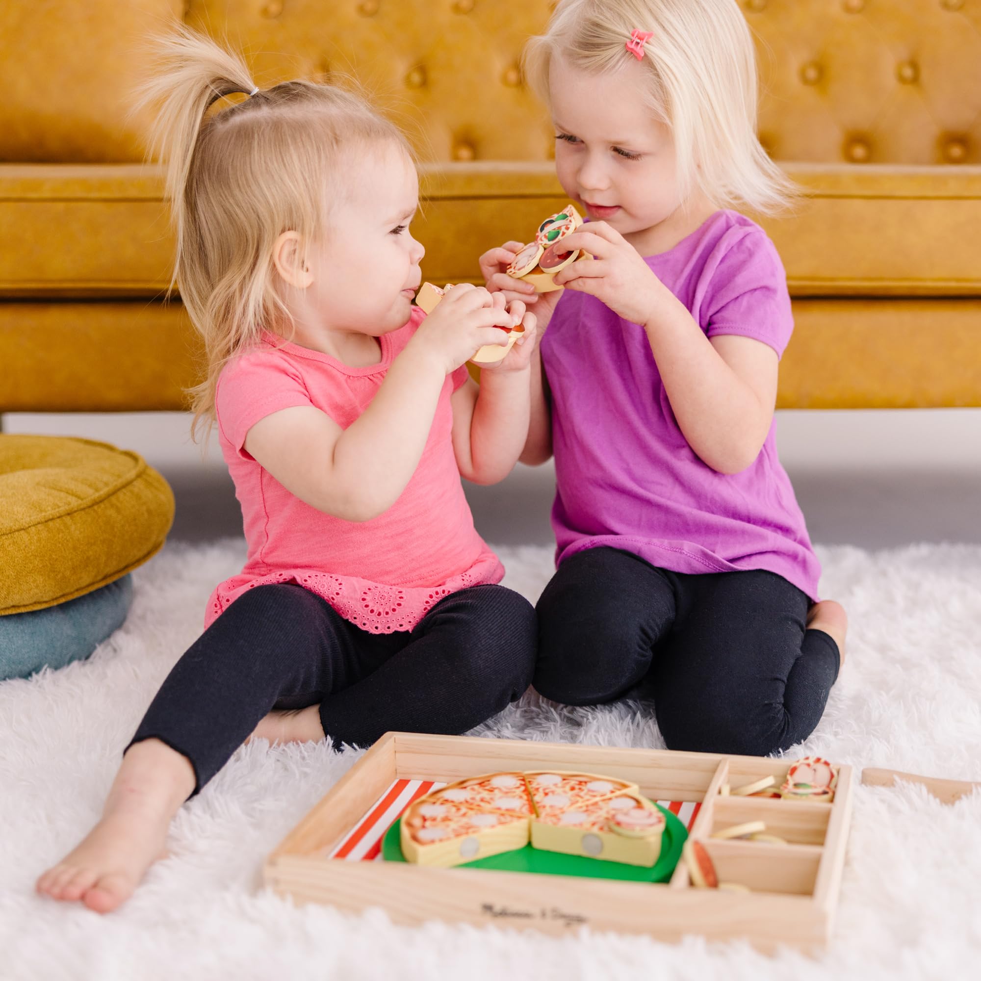 Melissa & Doug Wooden Pizza Set - Sliceable Play Food with 50+ Toppings | Ages 3+