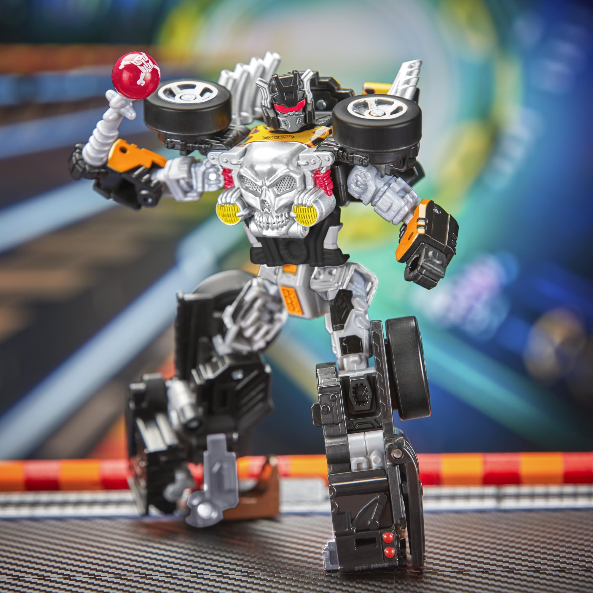 Transformers Bone Shaker - Hot Wheels x Collaborative Converting Action Figure | 12.5 cm 6