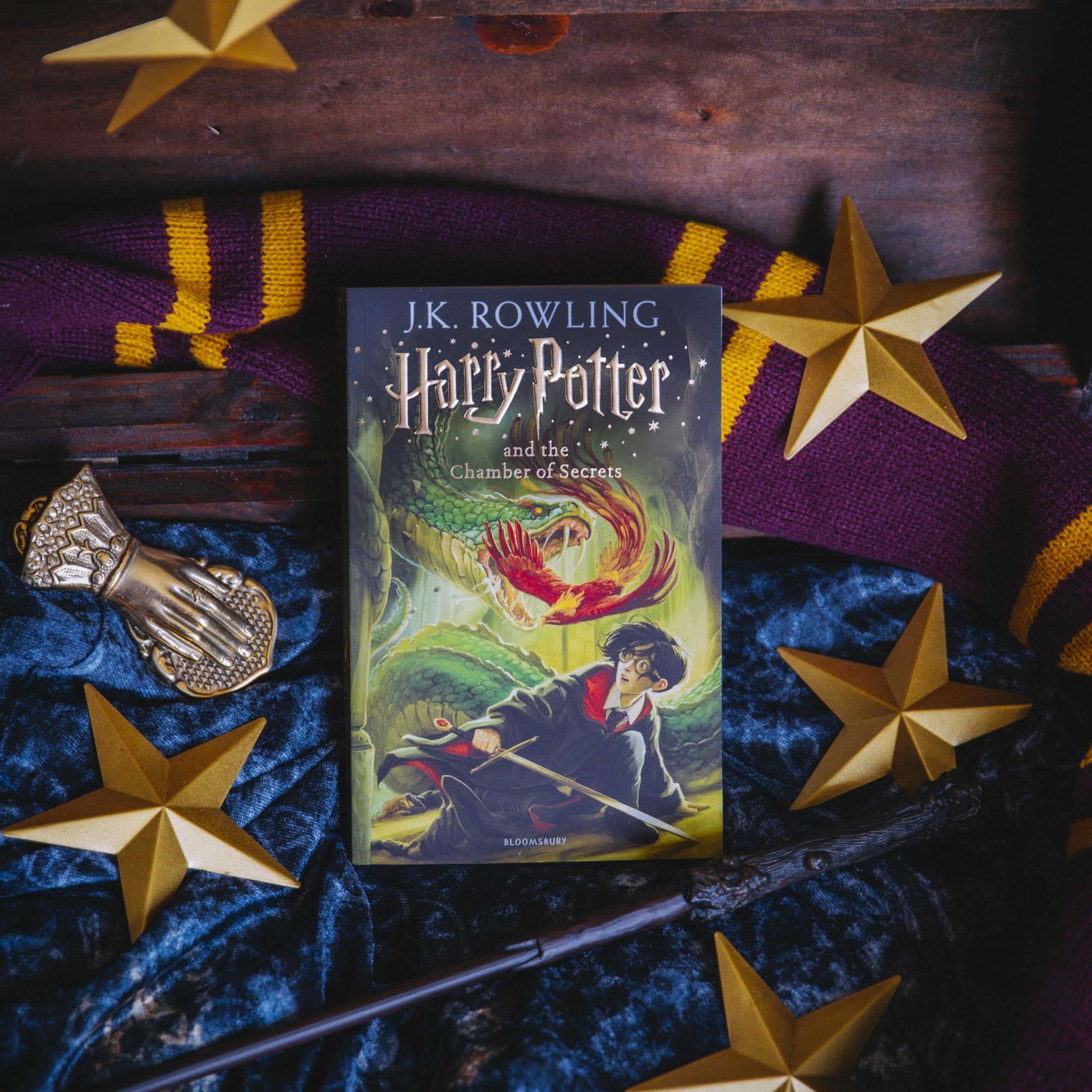 Bloomsbury Harry Potter and the Chamber of Secrets (Harry Potter, 2) | Paperback | 384 Pages